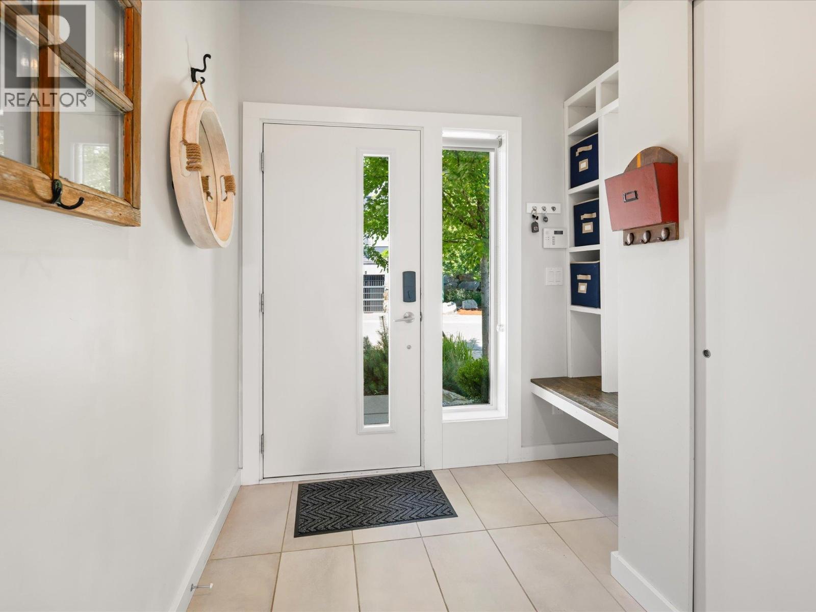1 41333 SKYRIDGE PLACE, Squamish