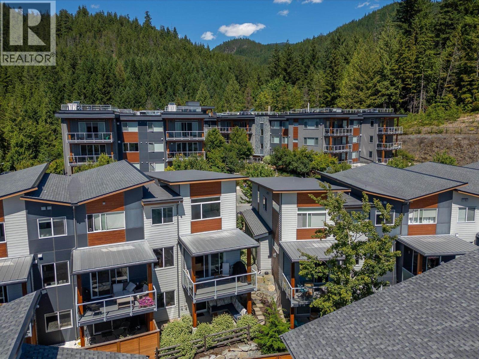 1 41333 SKYRIDGE PLACE, Squamish