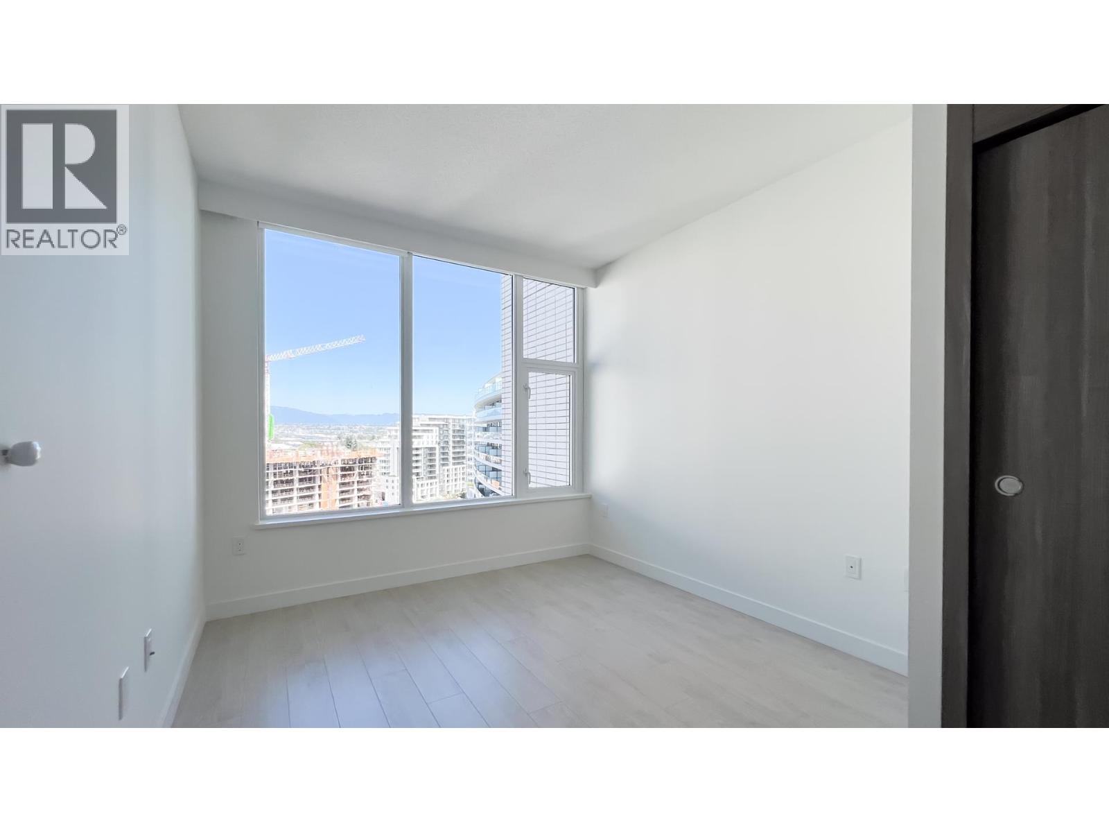 #1211-8611 HAZELBRIDGE Way, Richmond