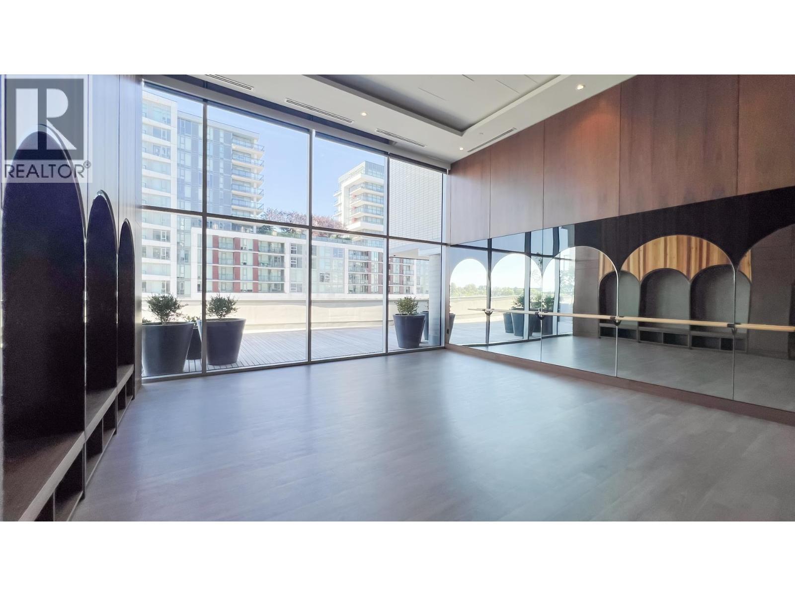 #1211-8611 HAZELBRIDGE Way, Richmond