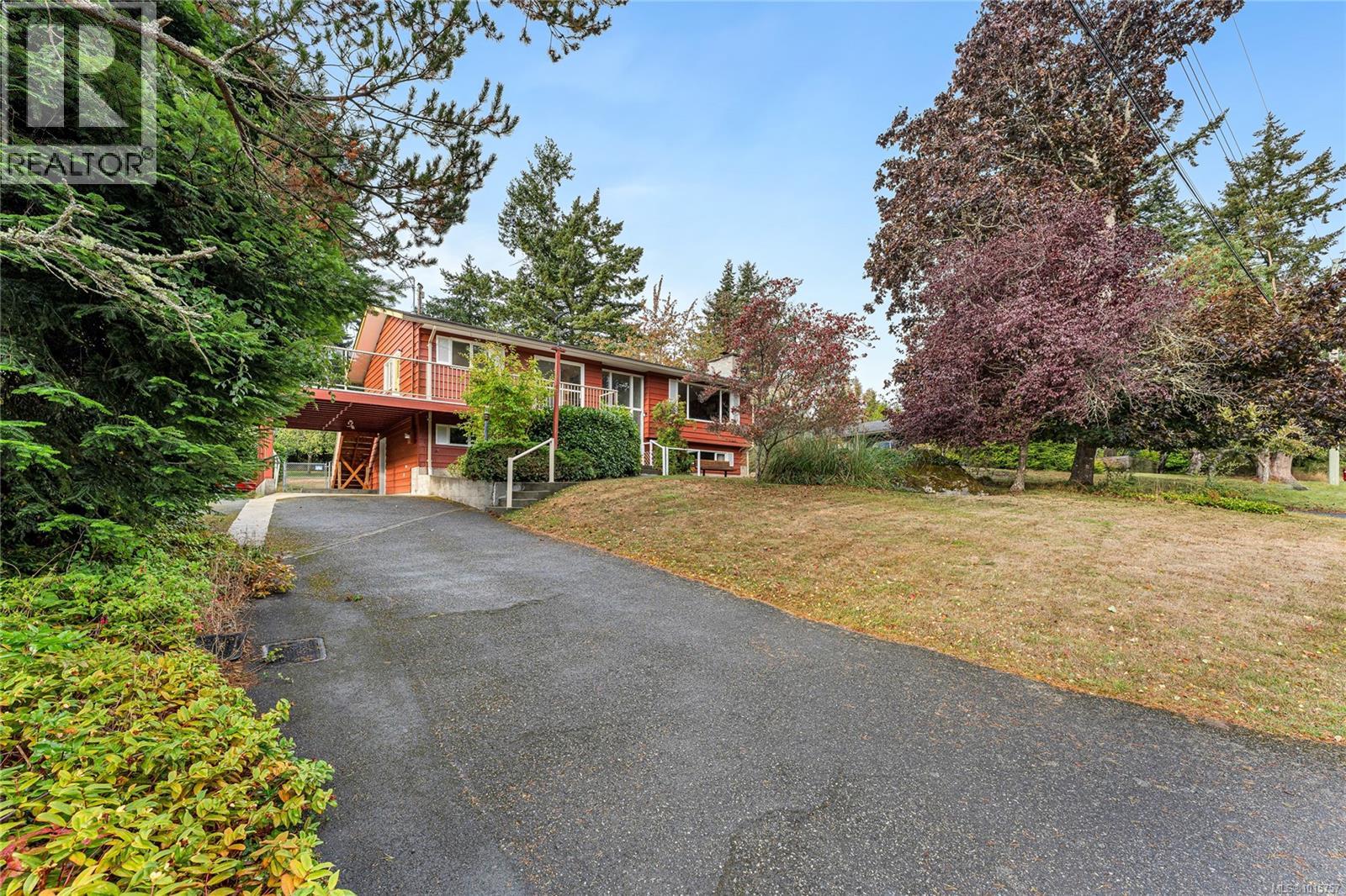  2435 Sutton Road, Saanich