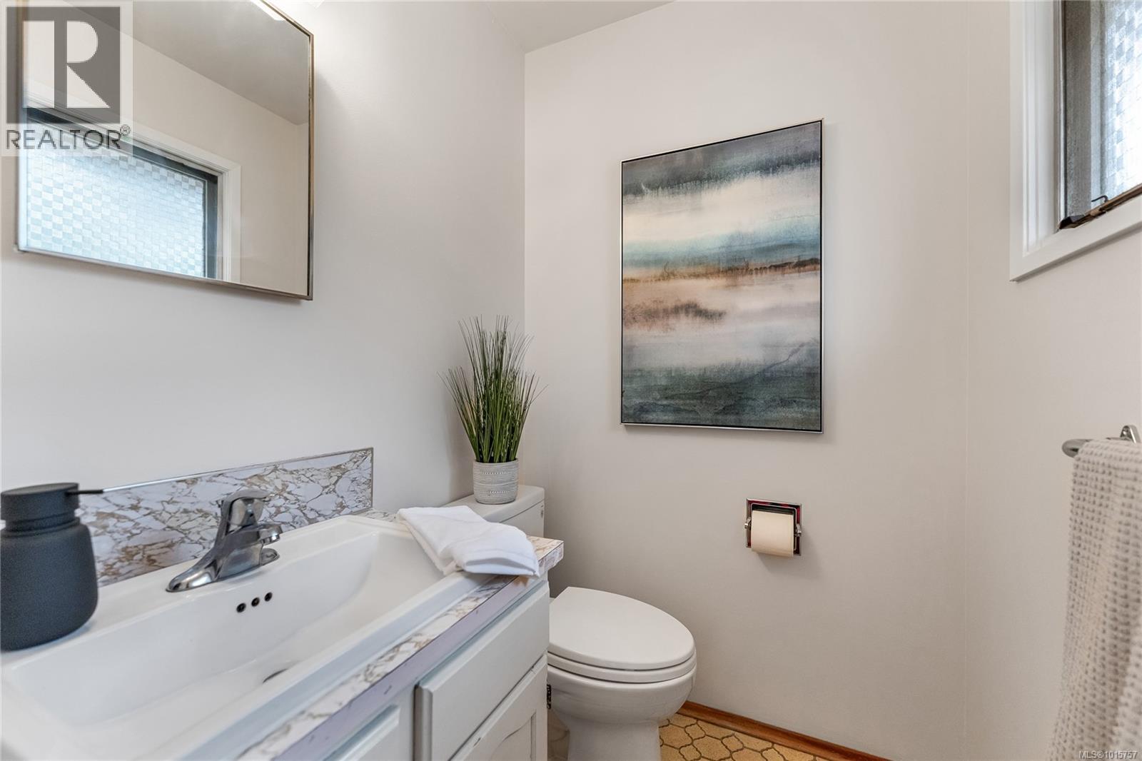  2435 Sutton Road, Saanich