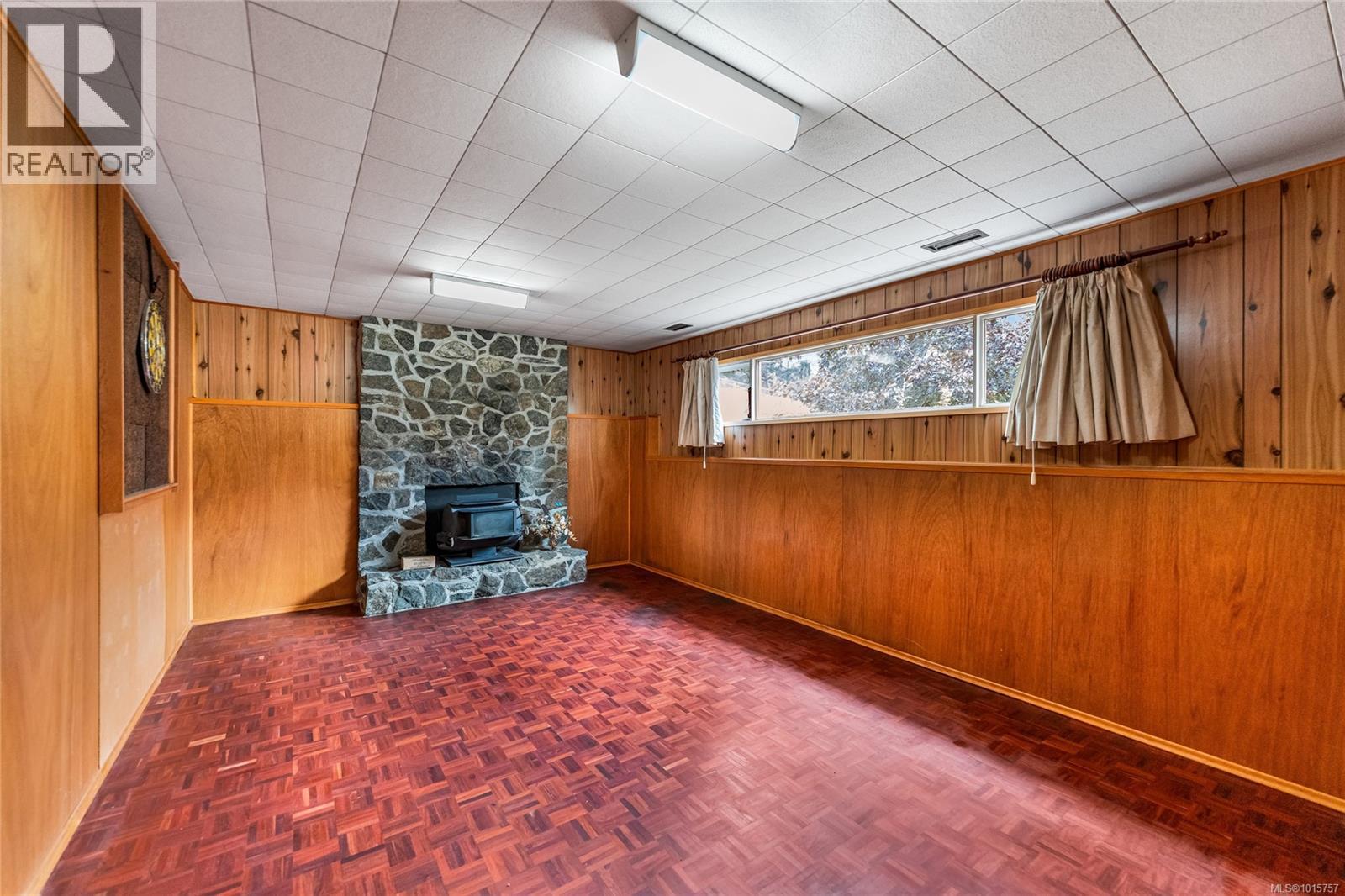  2435 Sutton Road, Saanich