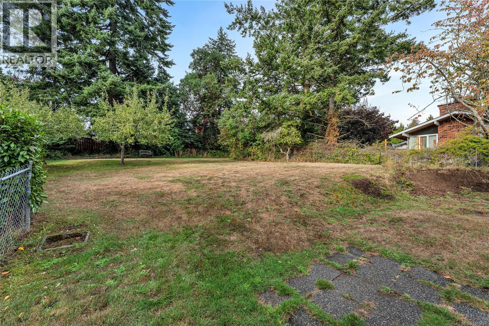  2435 Sutton Road, Saanich