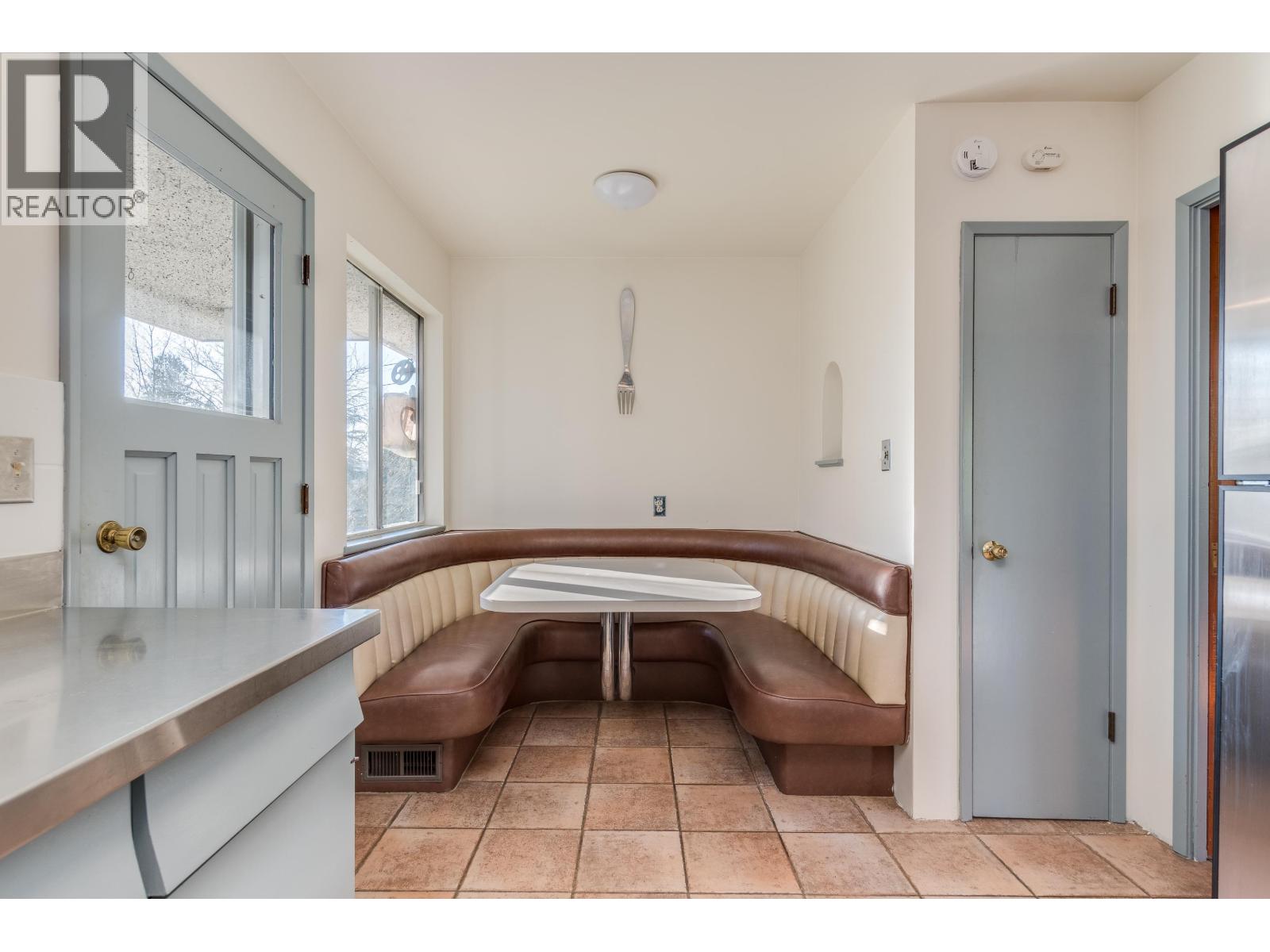 7046 HILLVIEW STREET, Burnaby