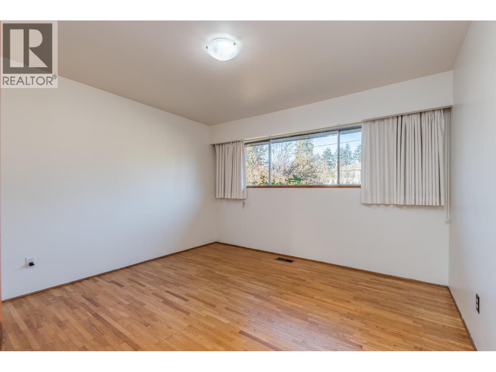 7046 HILLVIEW STREET, Burnaby