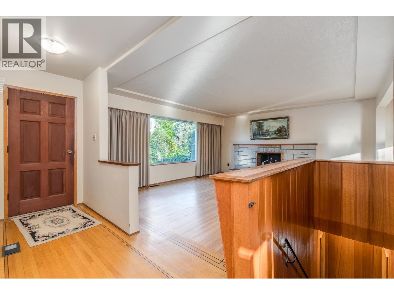 7046 HILLVIEW STREET, Burnaby