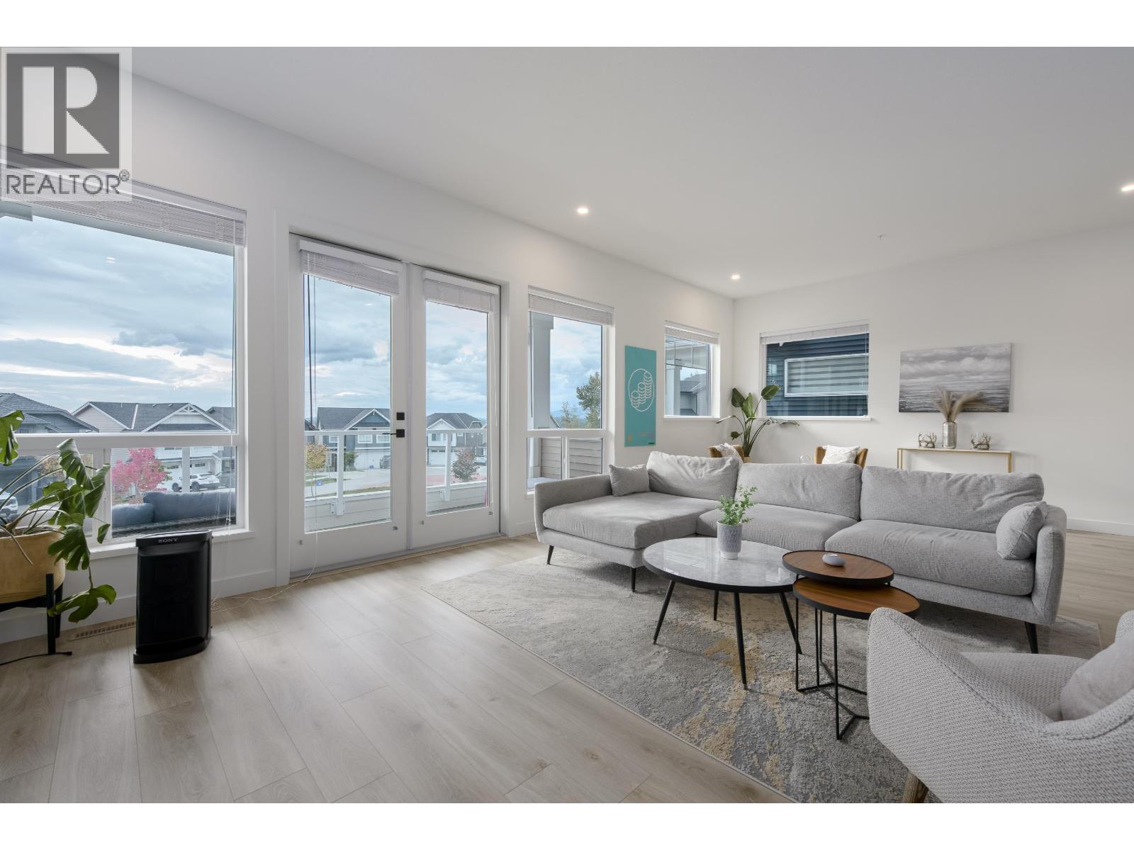 14112 MIER DRIVE, Maple Ridge