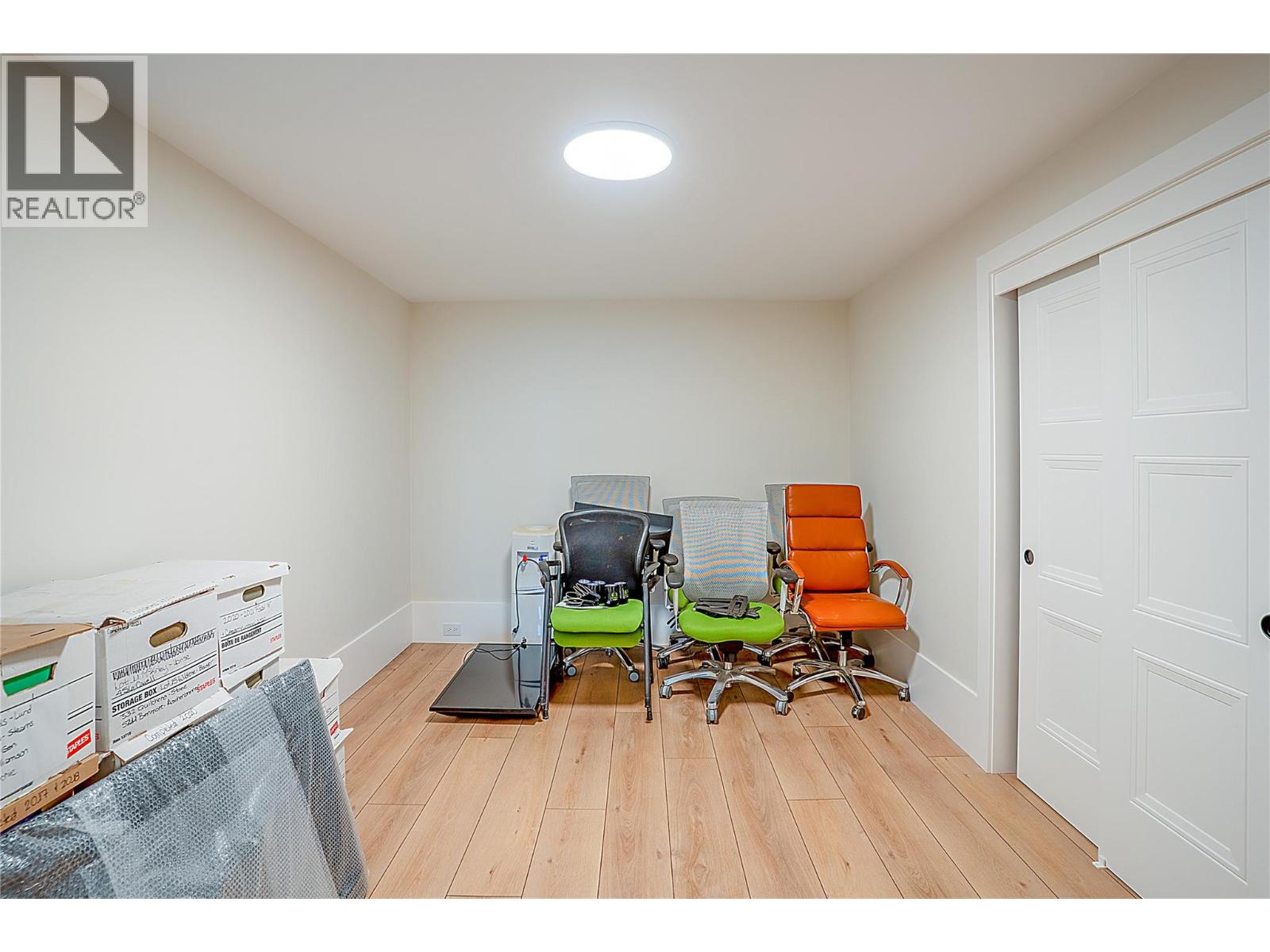 4023 Sunstone Street - 40
