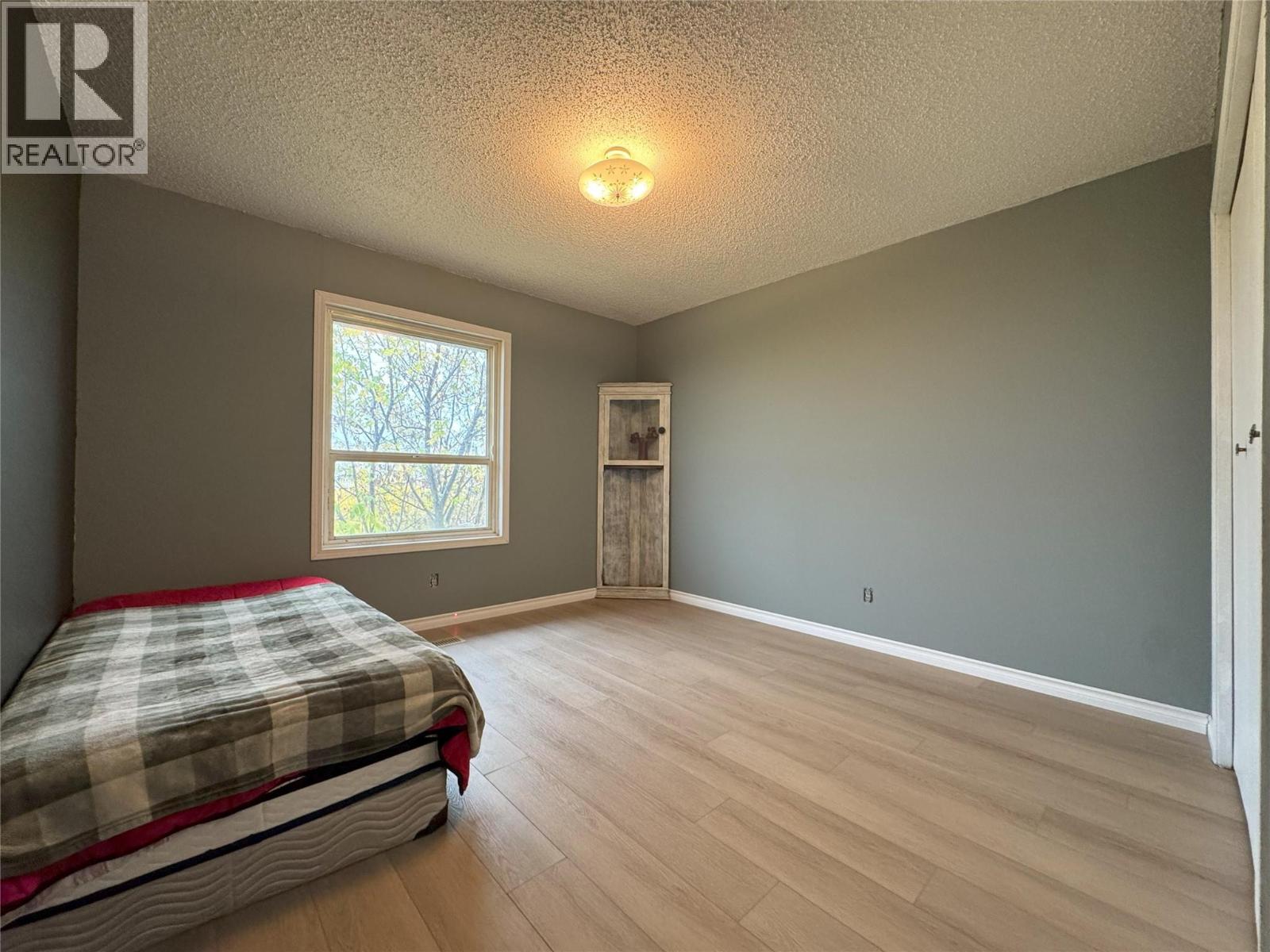 8283 227 Road, Dawson Creek