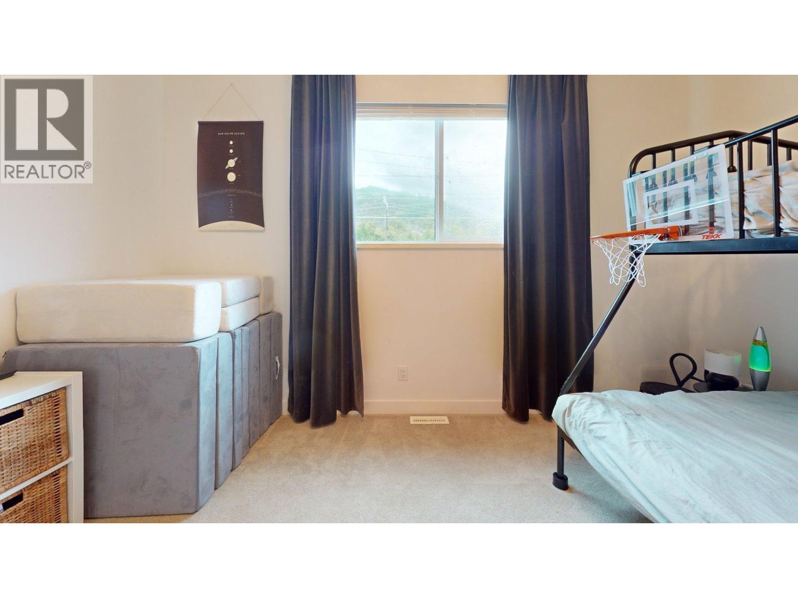 39212 CARDINAL DRIVE, Squamish