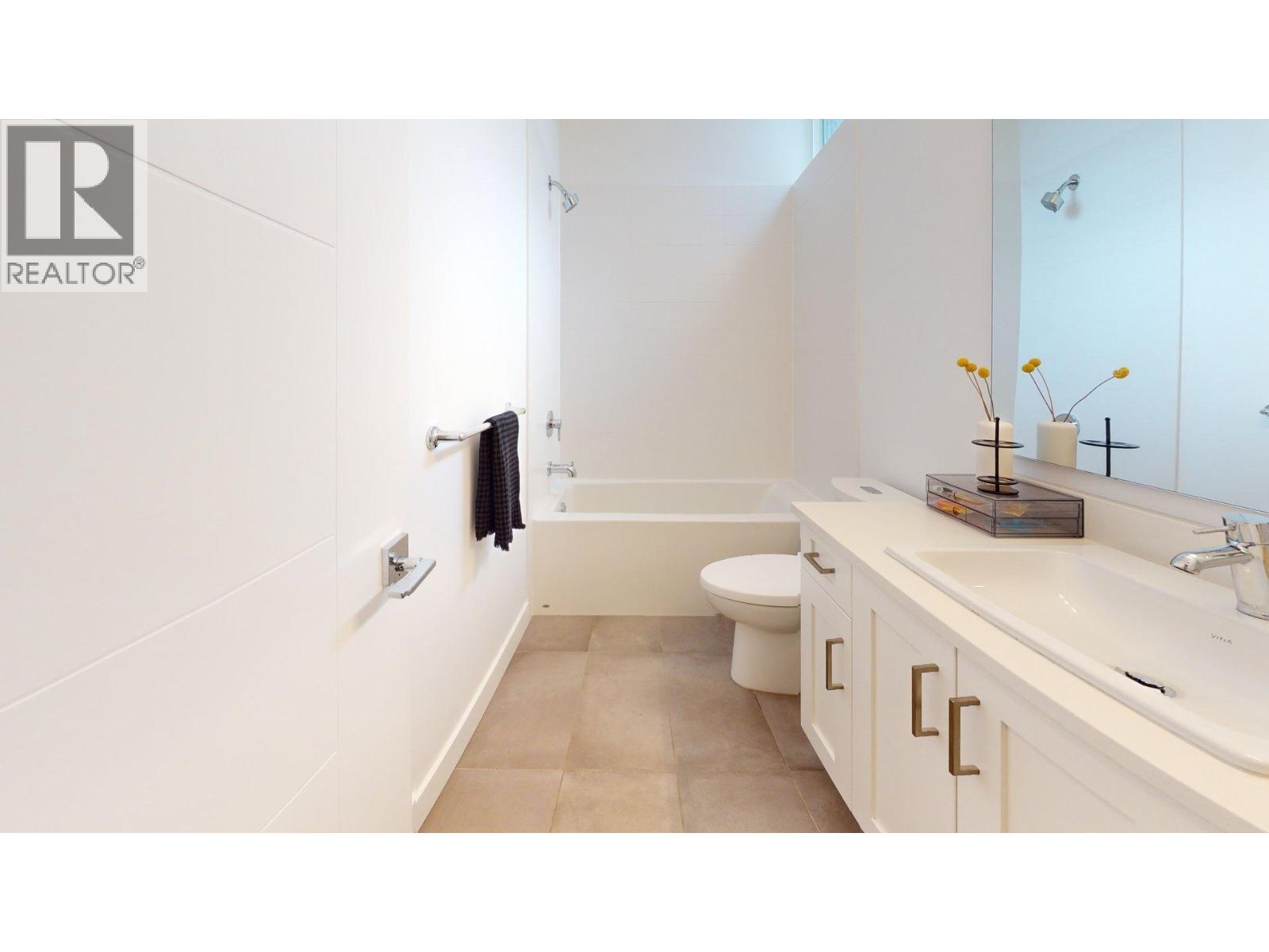 39212 CARDINAL DRIVE, Squamish