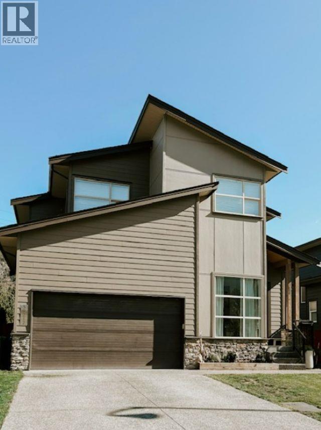 39212 CARDINAL DRIVE, Squamish