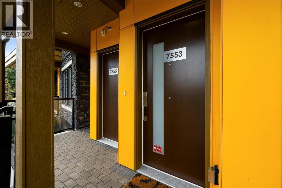 7553 OAK STREET, Vancouver