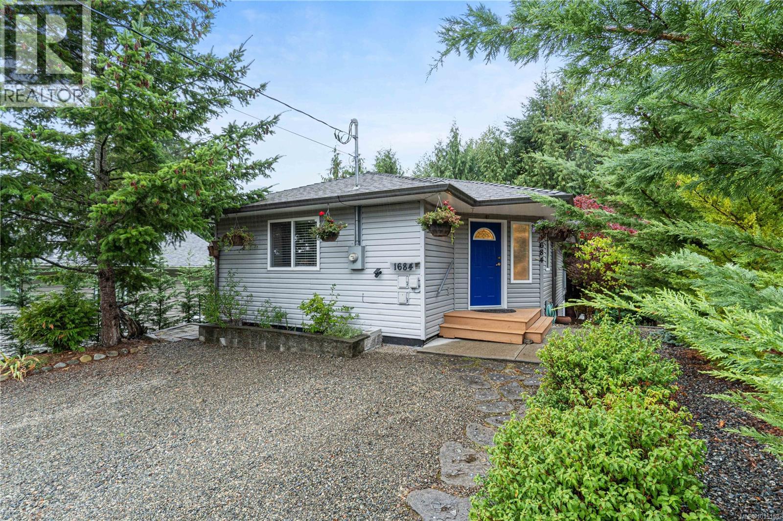 1684 Lailah's Loop, Qualicum Beach