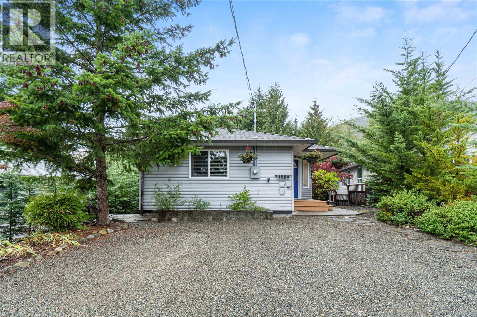 1684 Lailah's Loop, Qualicum Beach