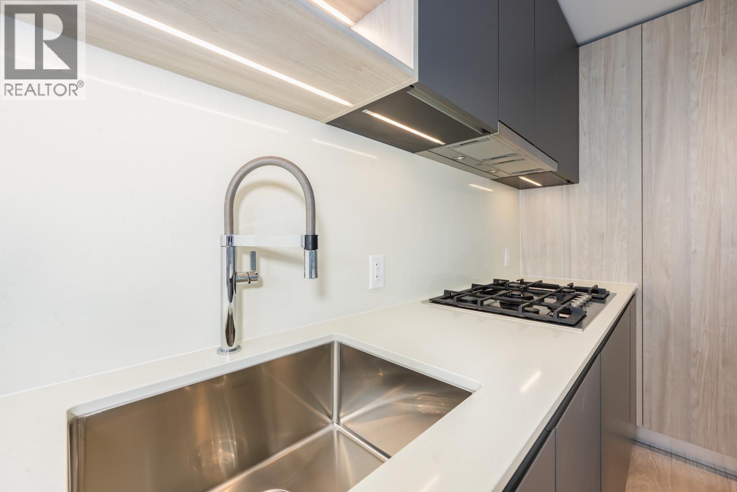 #931-6600 MINORU Boulevard, Richmond