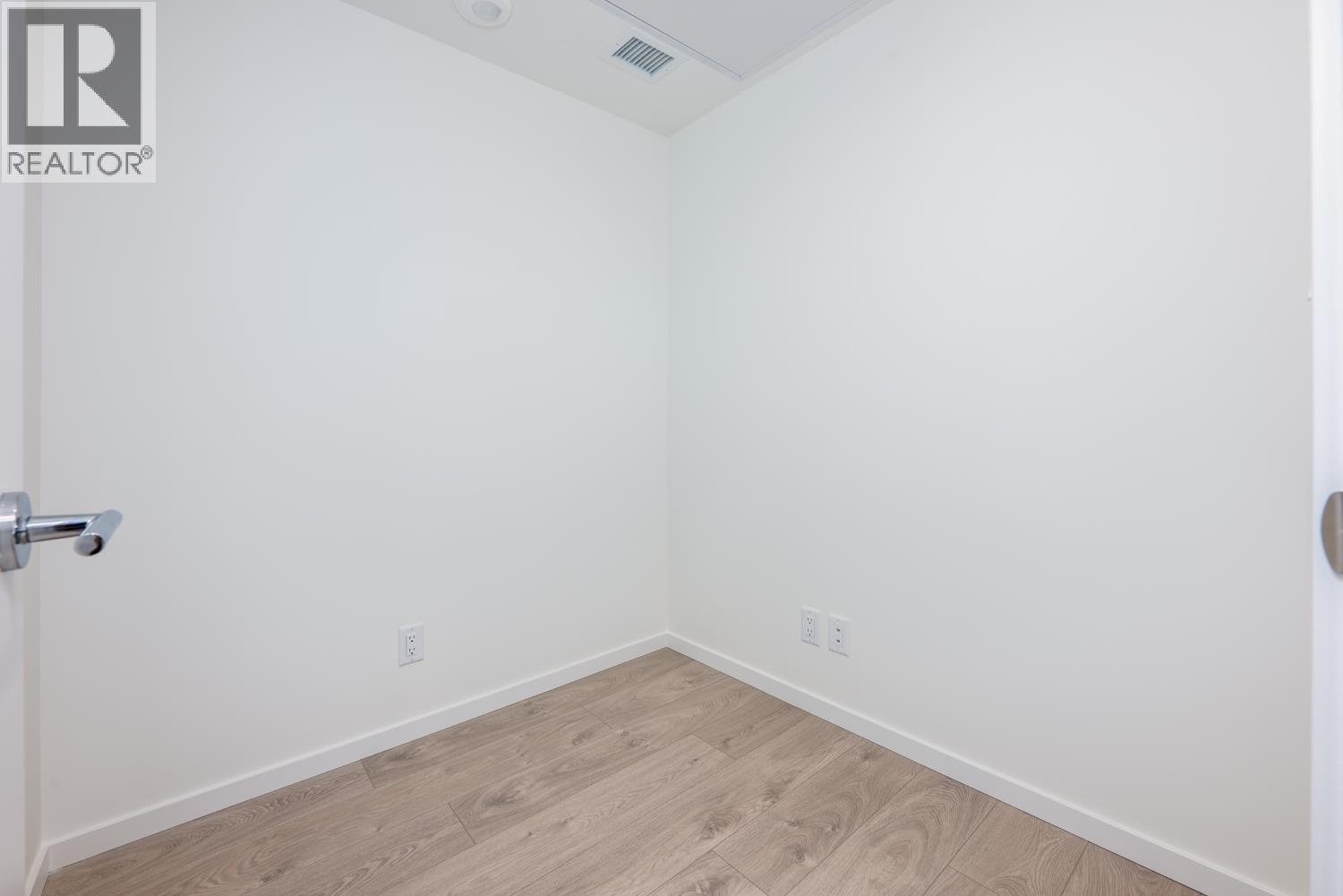 #931-6600 MINORU Boulevard, Richmond