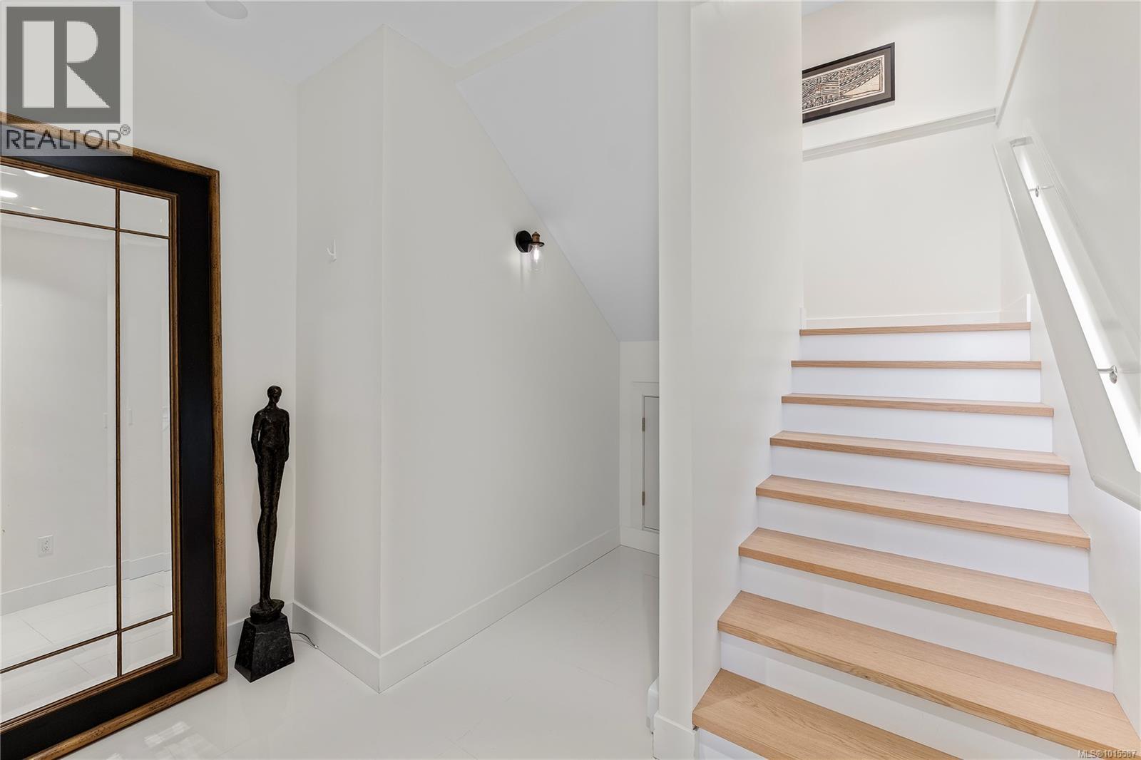  903 Greystone Place, Langford