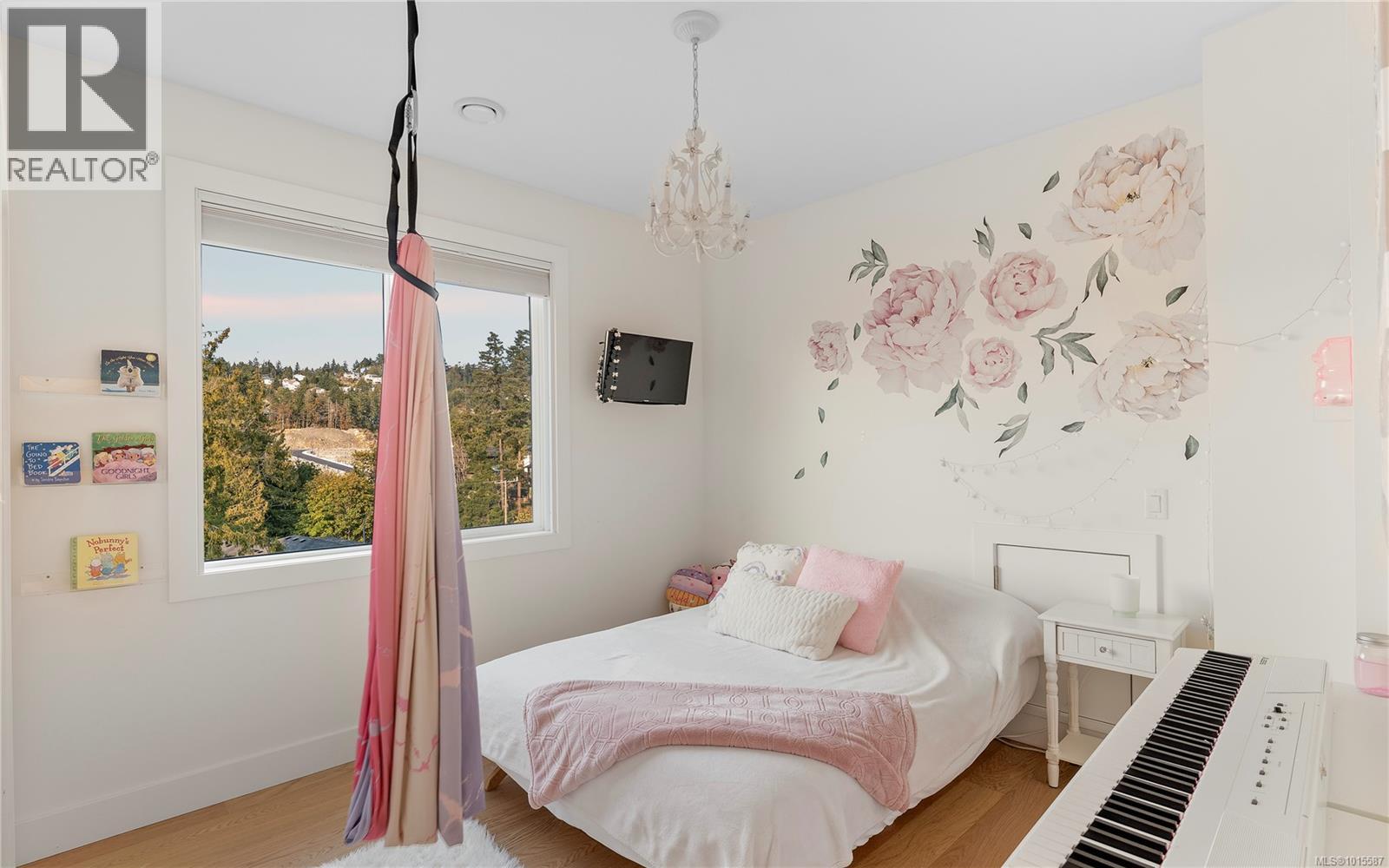  903 Greystone Place, Langford
