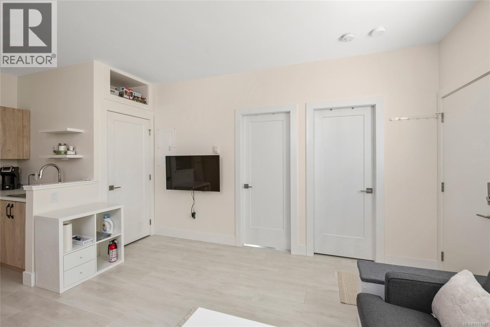 903 Greystone Place, Langford