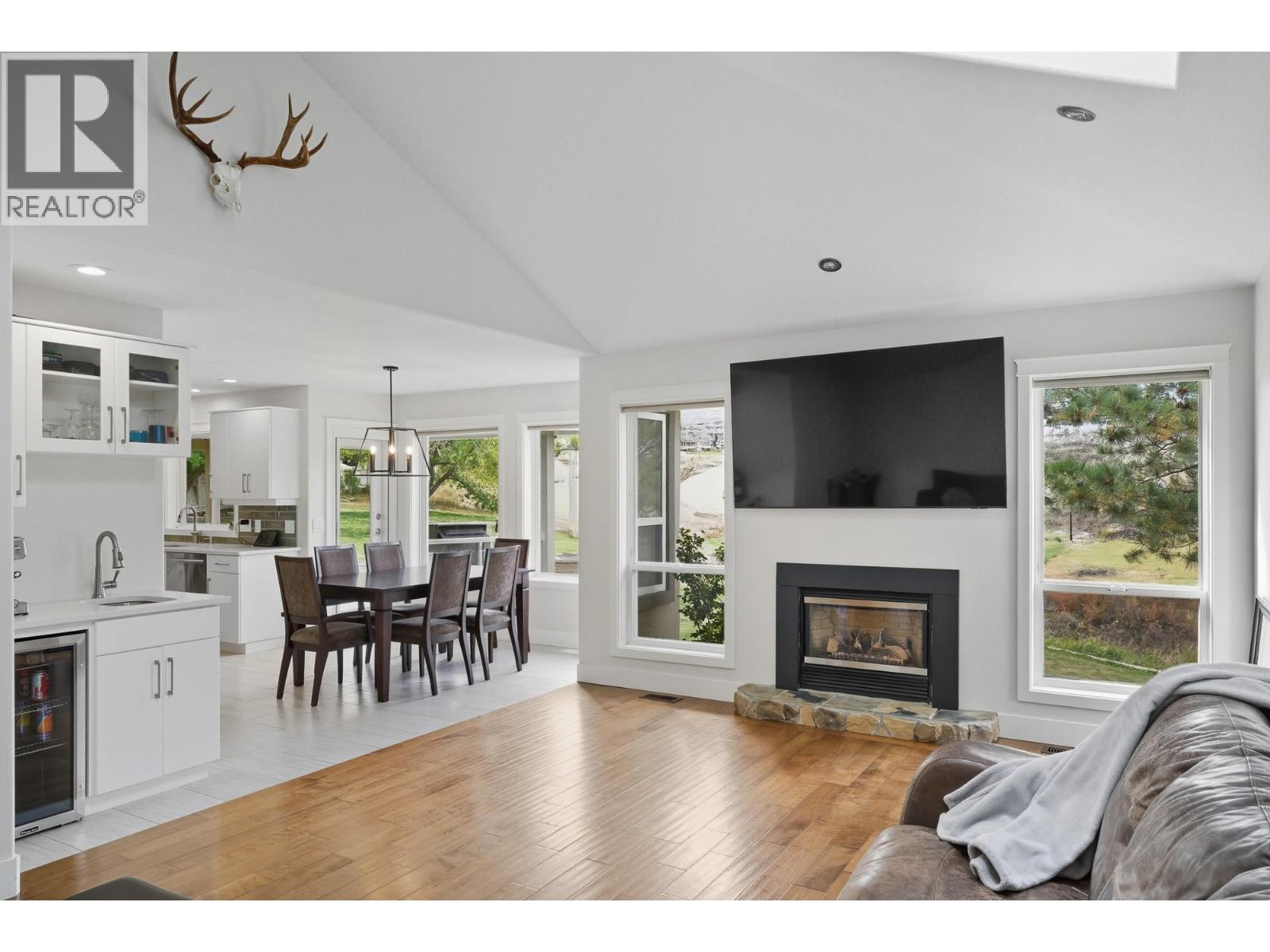 2014 MUIRFIELD Road, Kamloops