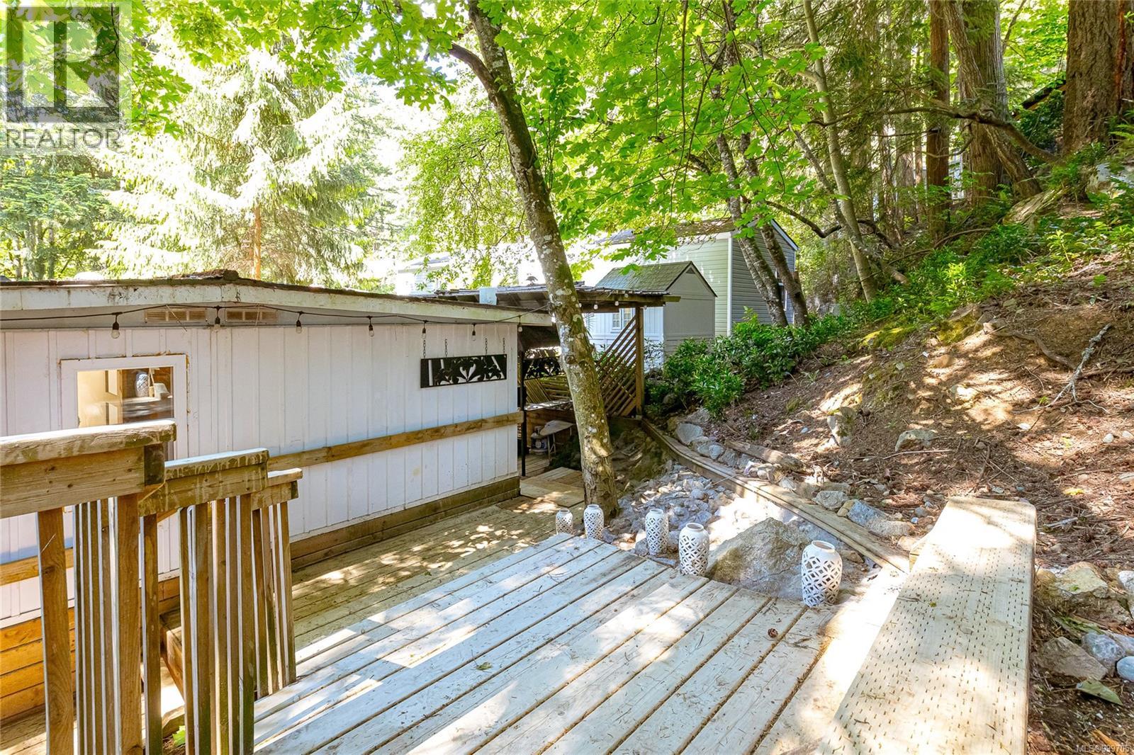 50 2500 Florence Lake Road, Langford