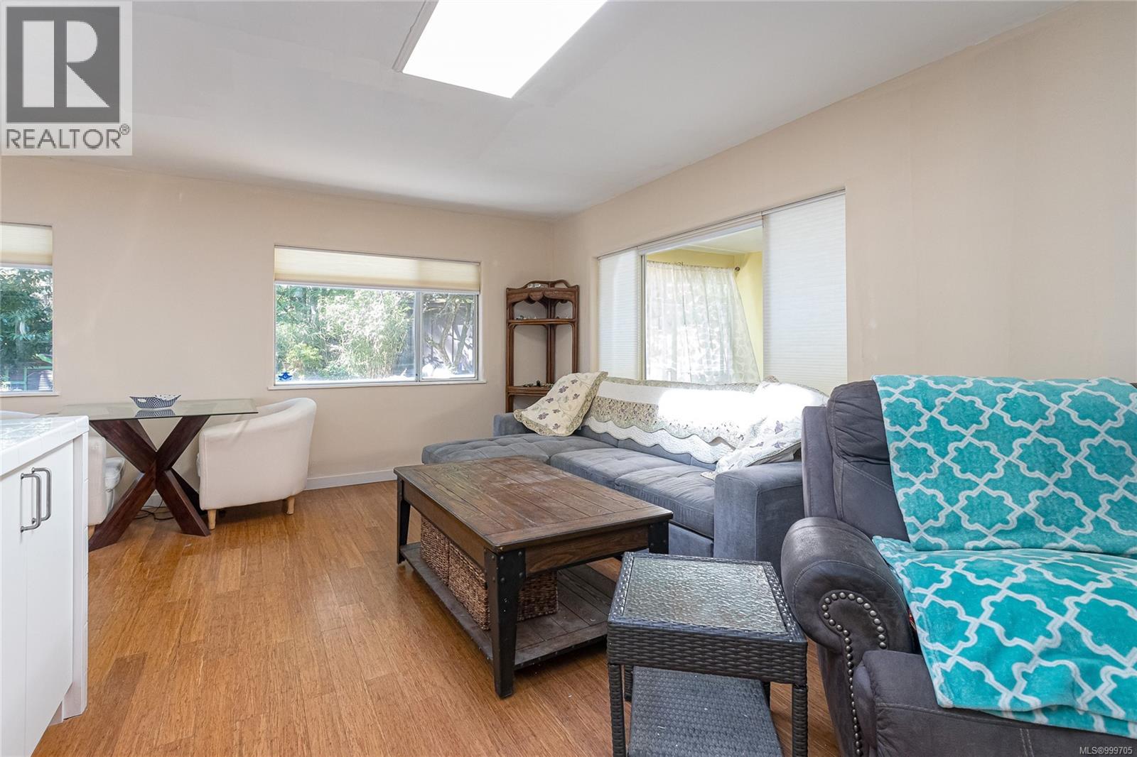50 2500 Florence Lake Road, Langford