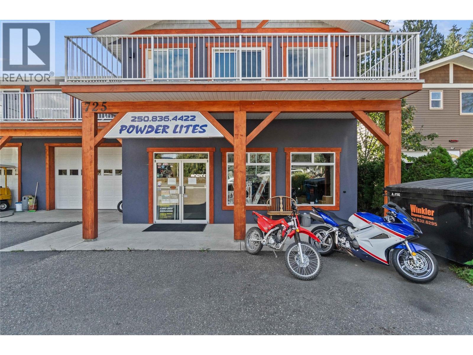 725 Trans Canada Highway, Sicamous