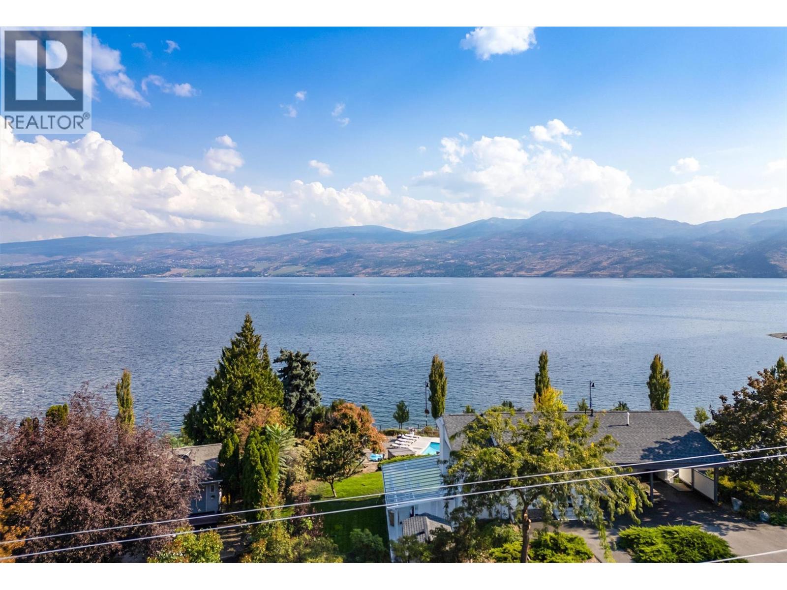 3961 Beachview Drive E, West Kelowna