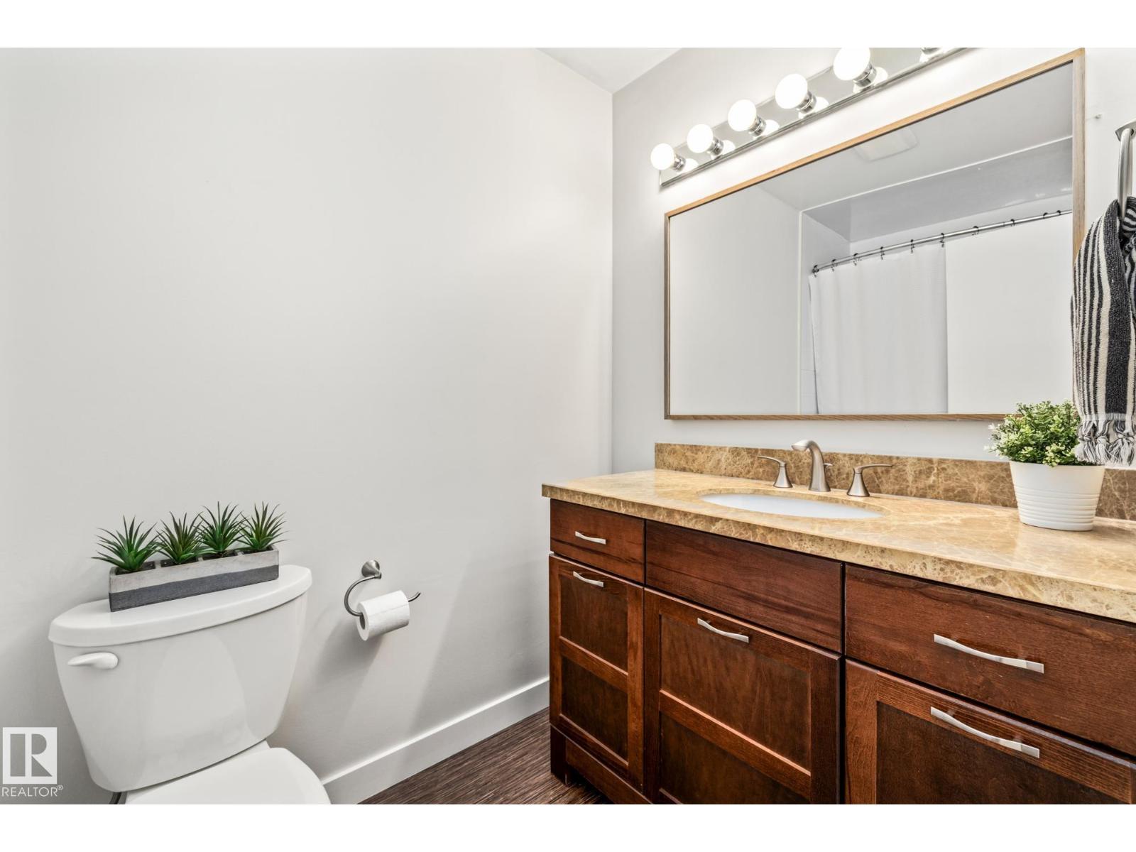 Single Family House Bungalow for Sale in  BURNHAM AVENUE St. Albert 
