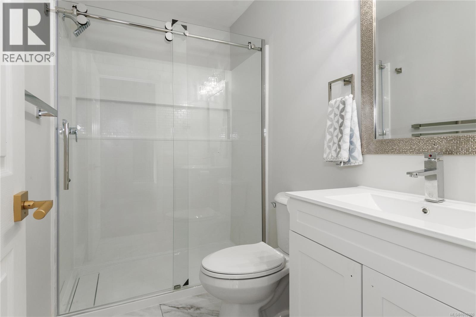217 Larwood Rd, Campbell River