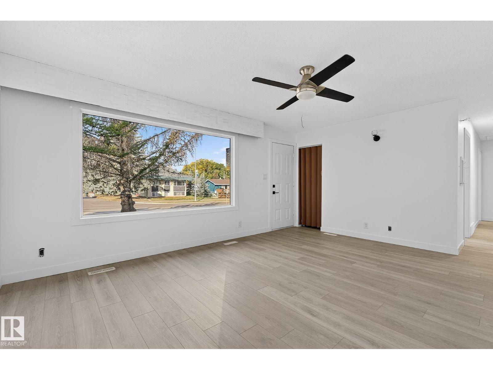 5419 48 ST, Stony Plain