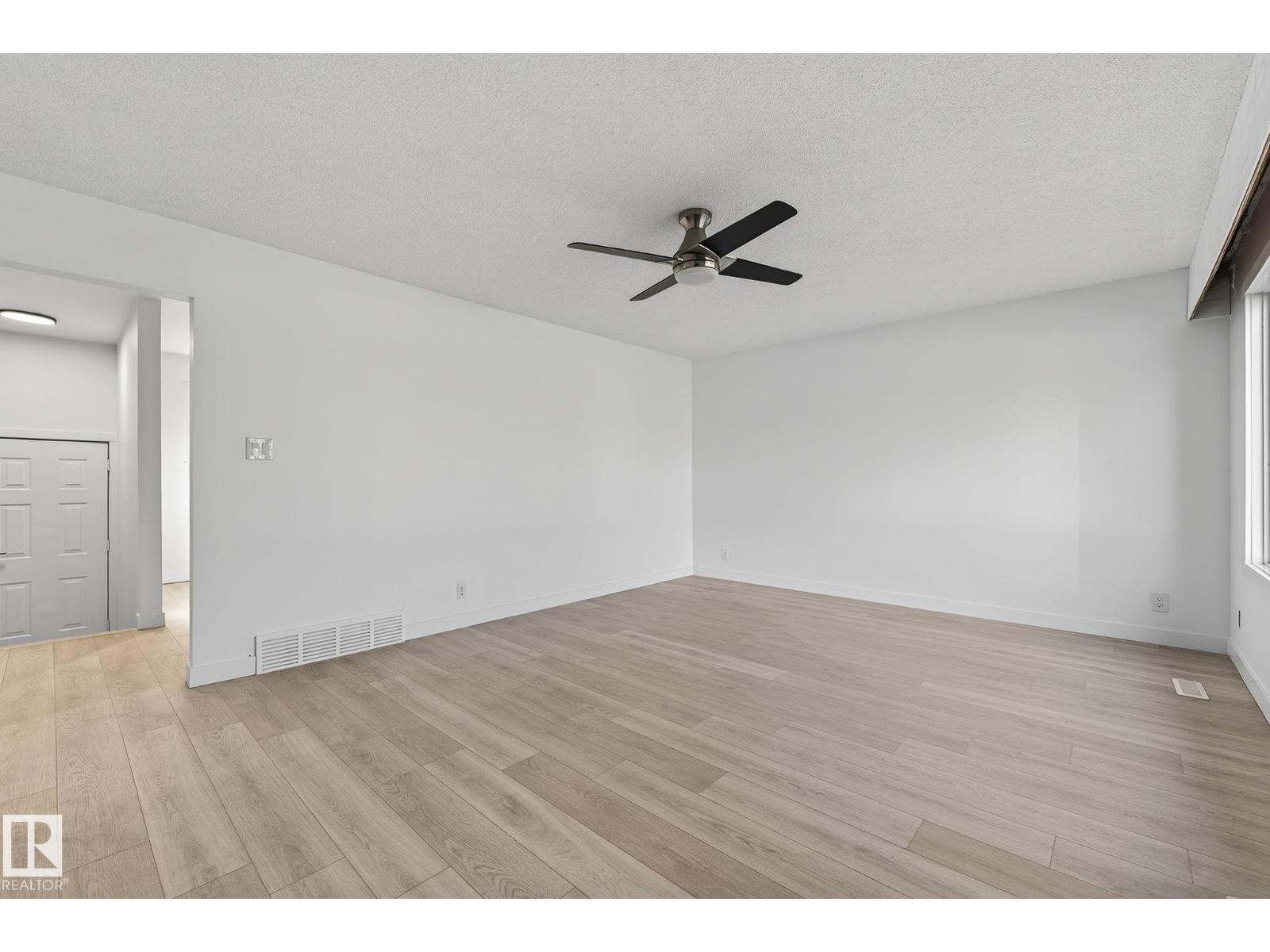 5419 48 ST, Stony Plain