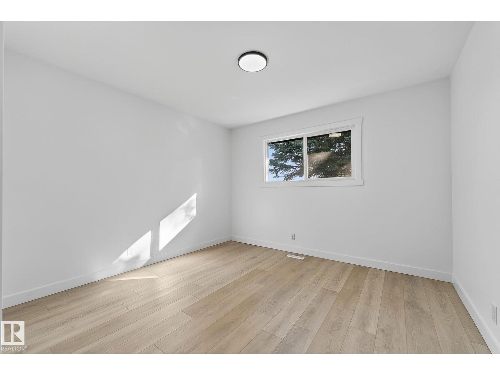 5419 48 ST, Stony Plain