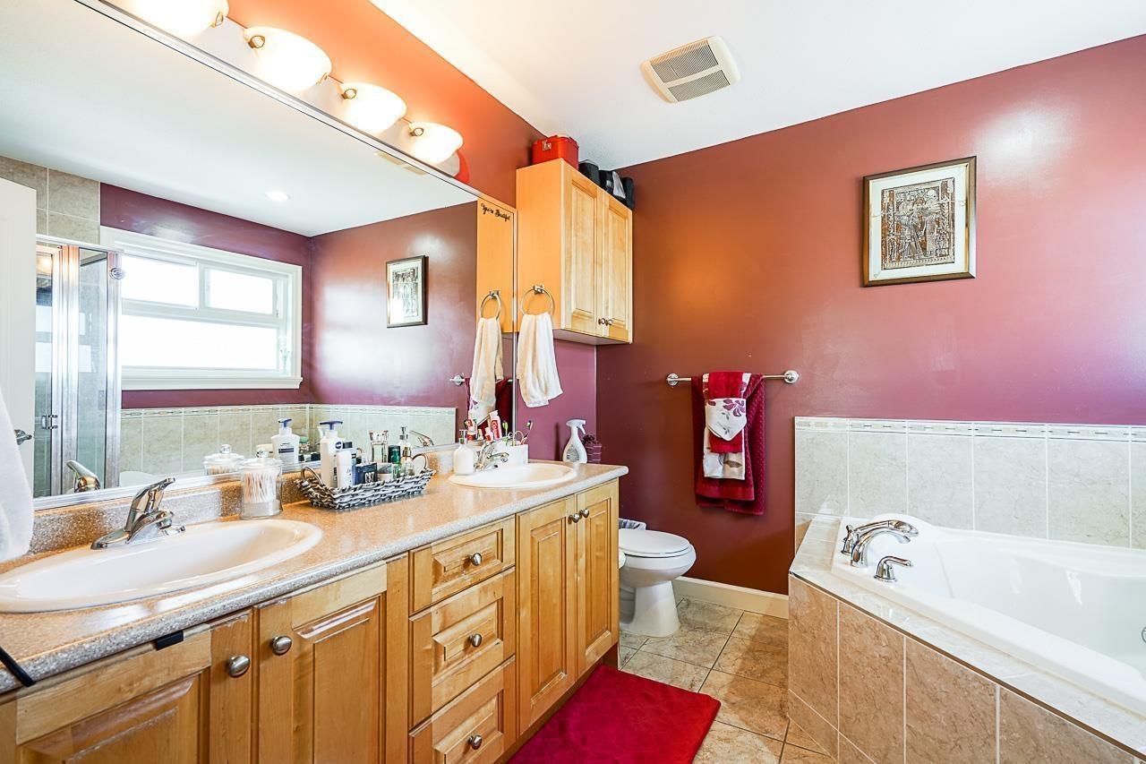 13535 80A AVENUE, Surrey
