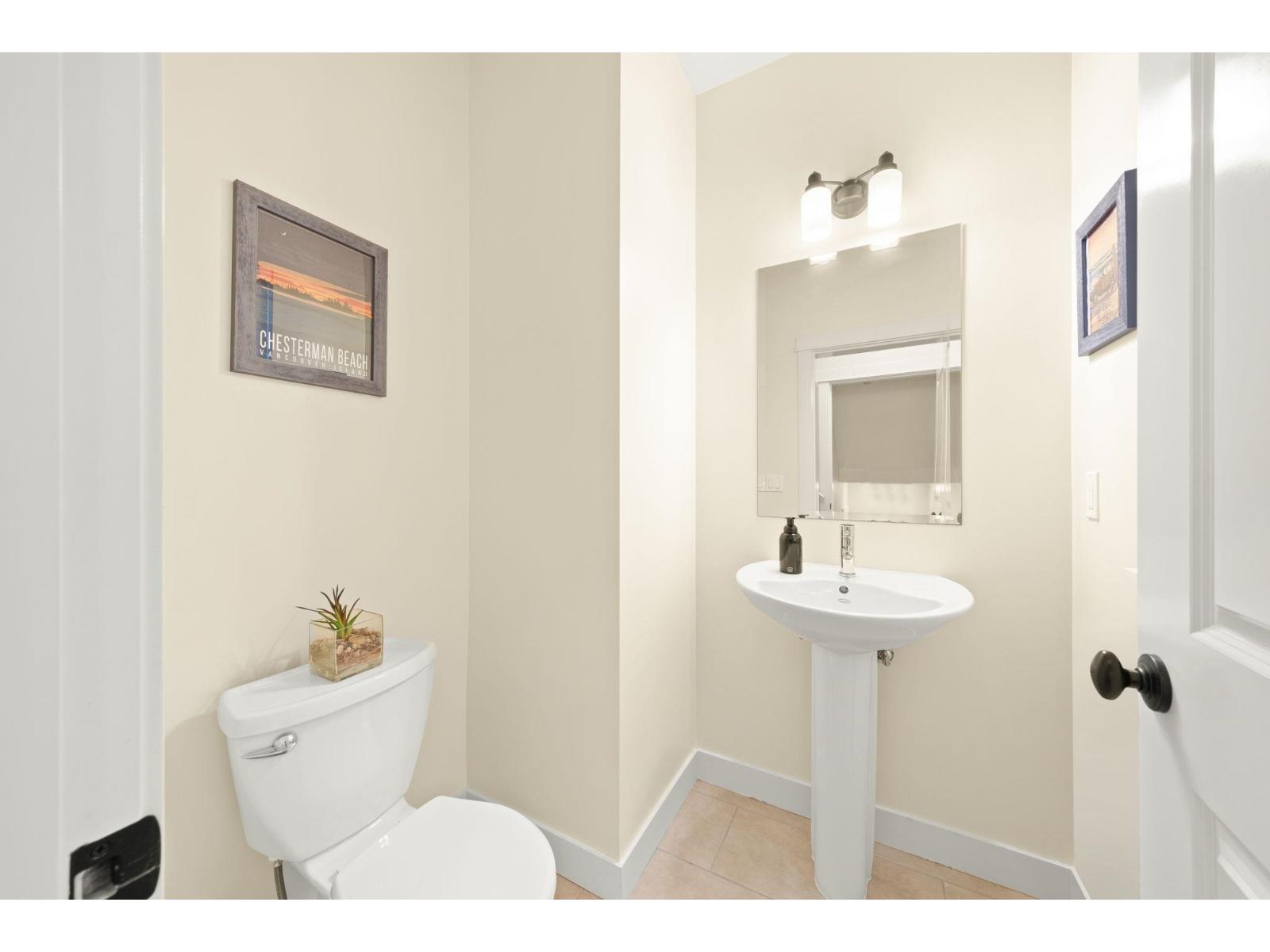 9445 KANAKA STREET, Langley