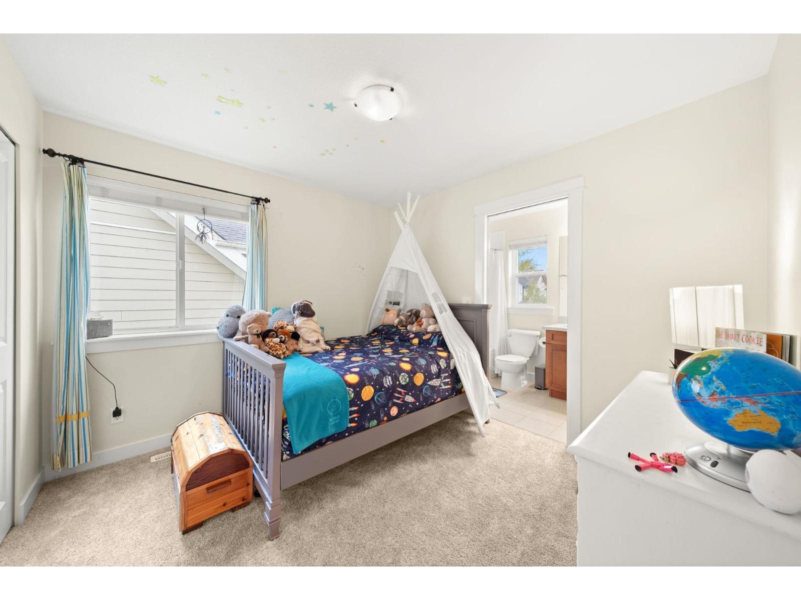 9445 KANAKA STREET, Langley