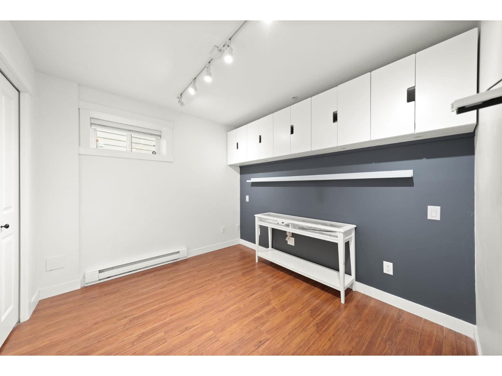 9445 KANAKA STREET, Langley