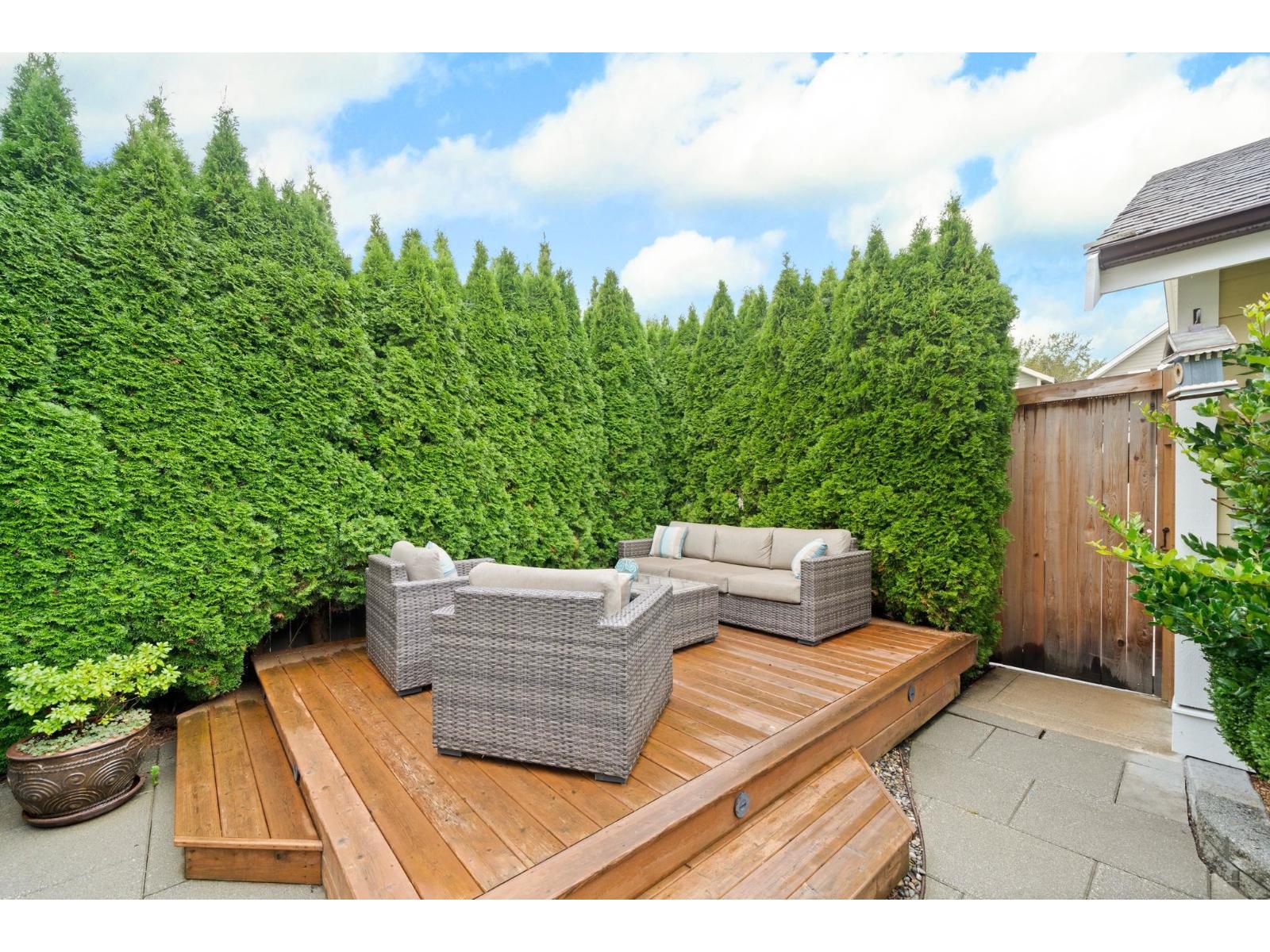 9445 KANAKA STREET, Langley