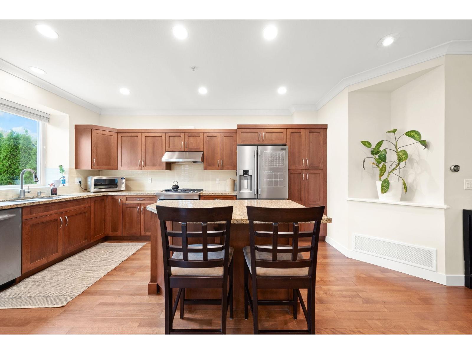 9445 KANAKA STREET, Langley