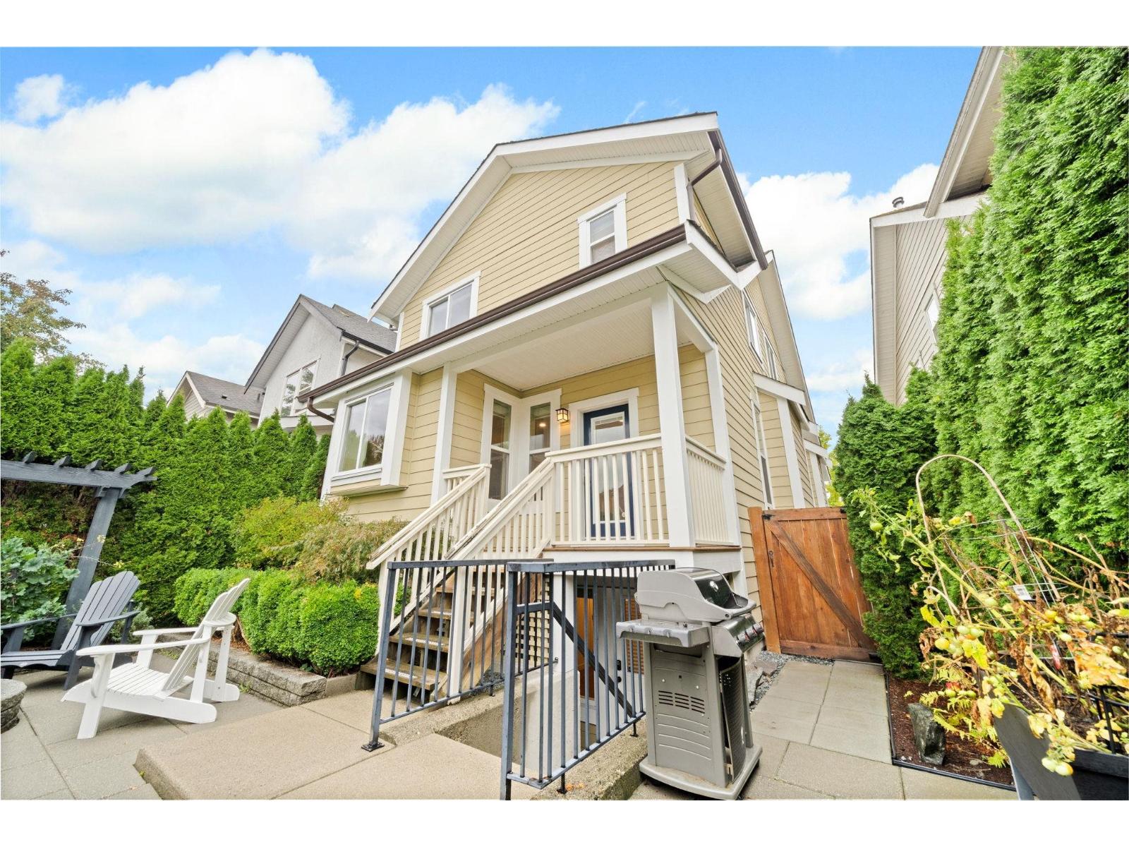 9445 KANAKA STREET, Langley