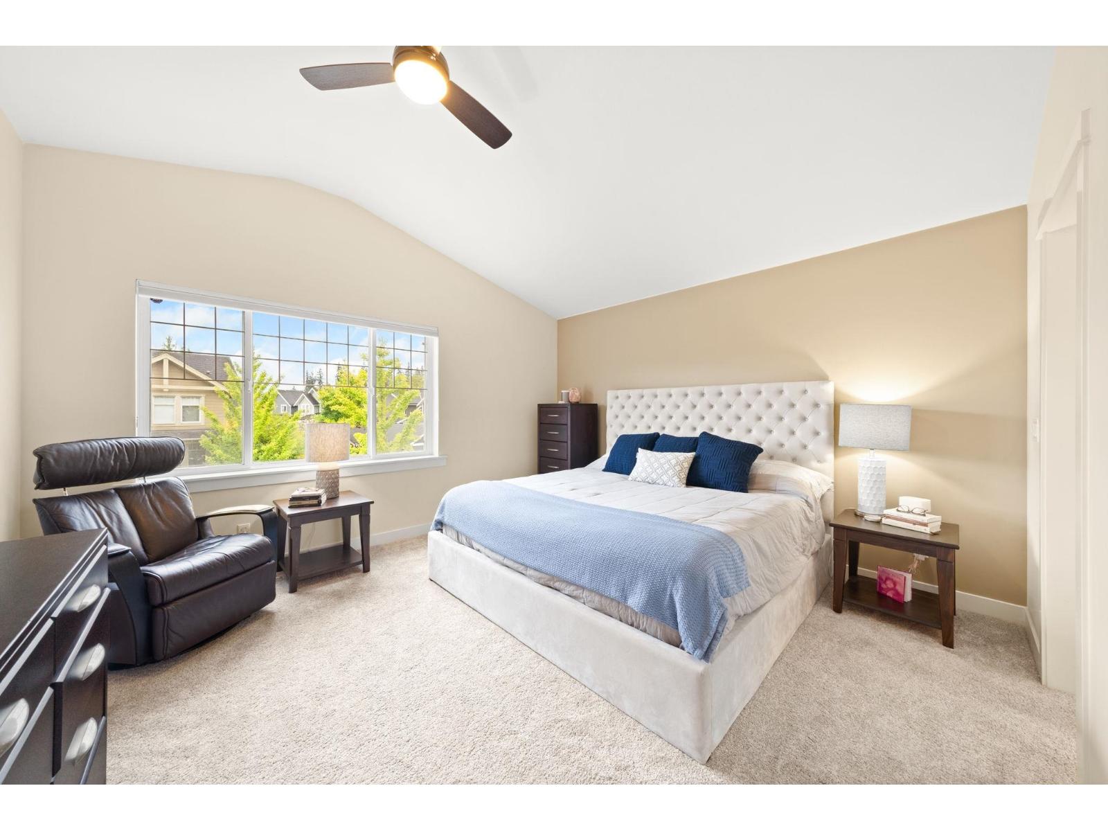 9445 KANAKA STREET, Langley