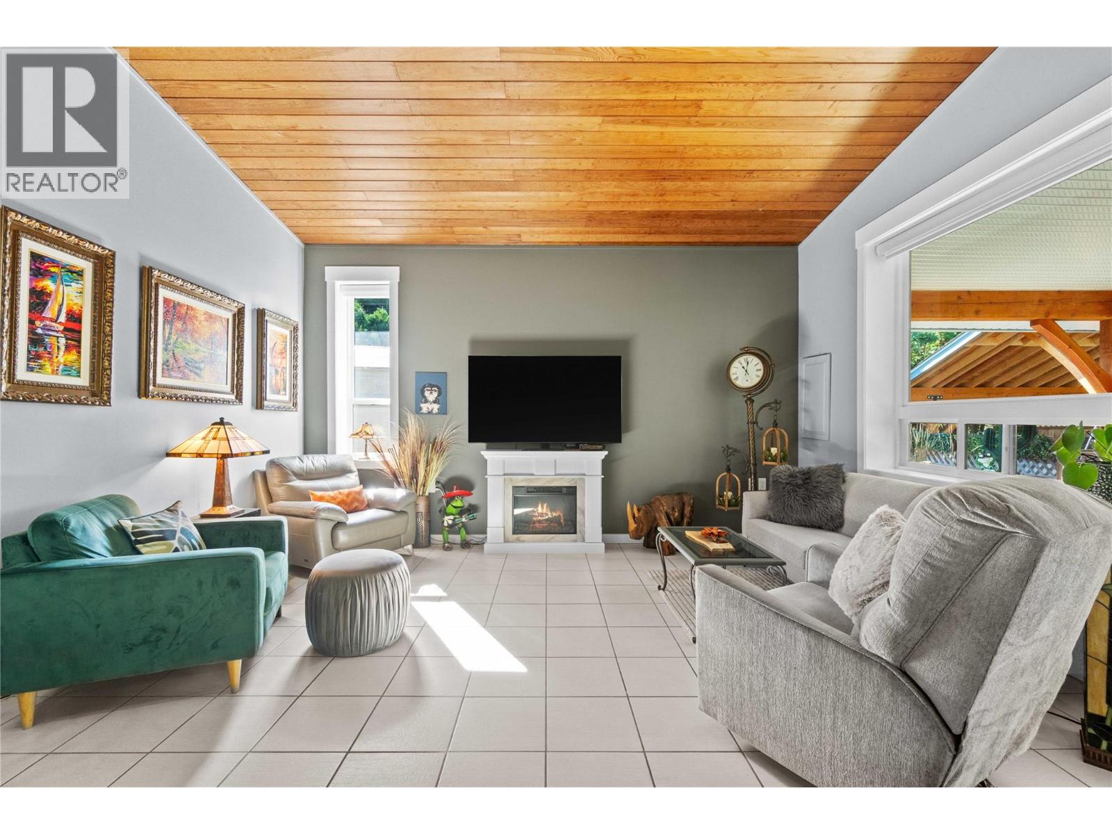 491 7 Street Southeast, Salmon Arm