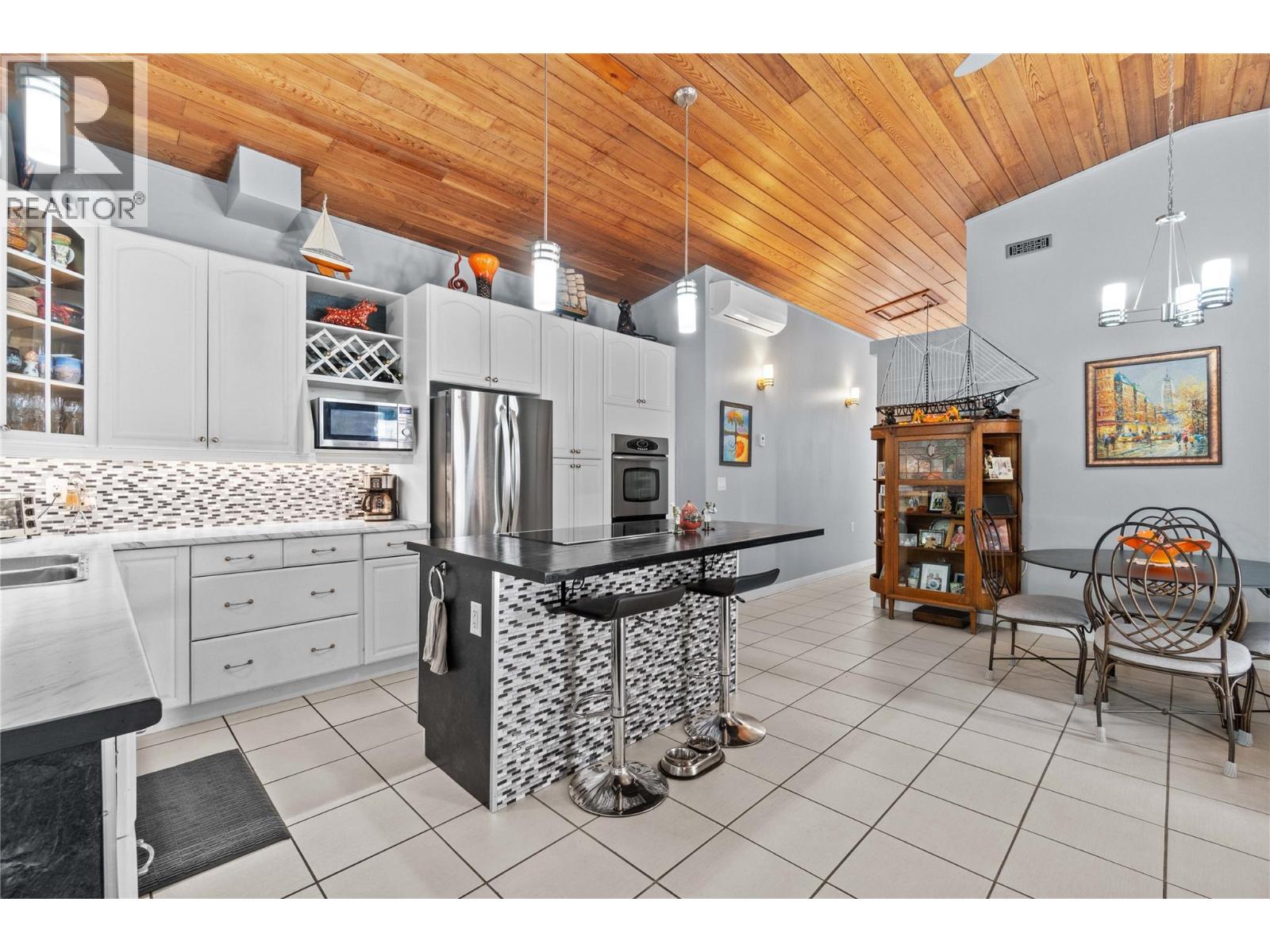 491 7 Street Southeast, Salmon Arm