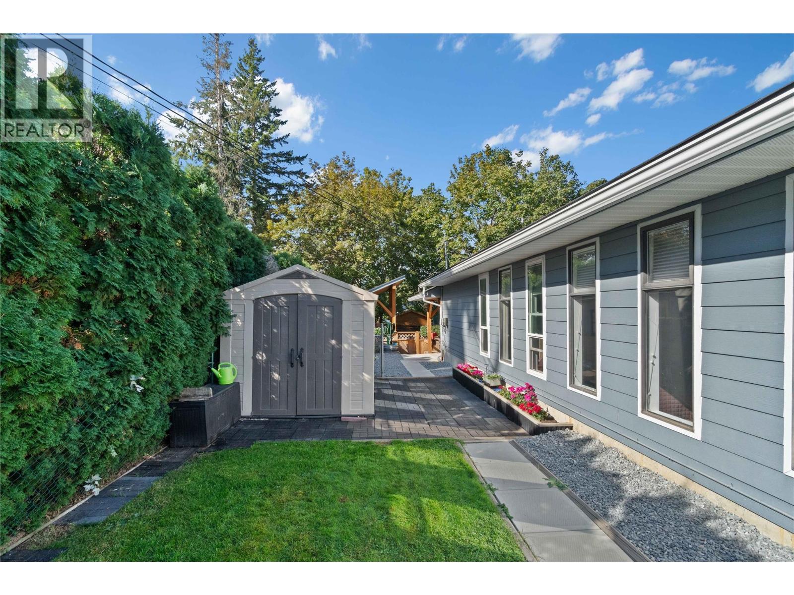 491 7 Street Southeast, Salmon Arm