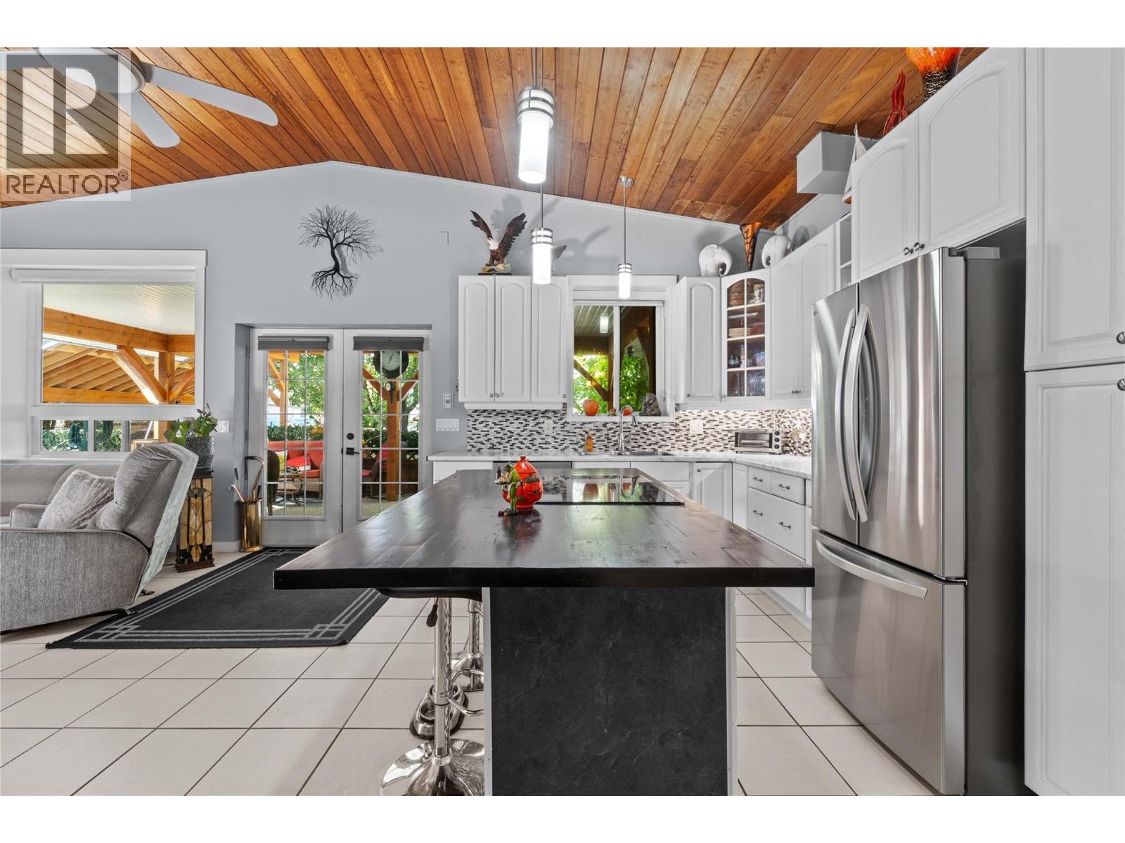 491 7 Street Southeast, Salmon Arm