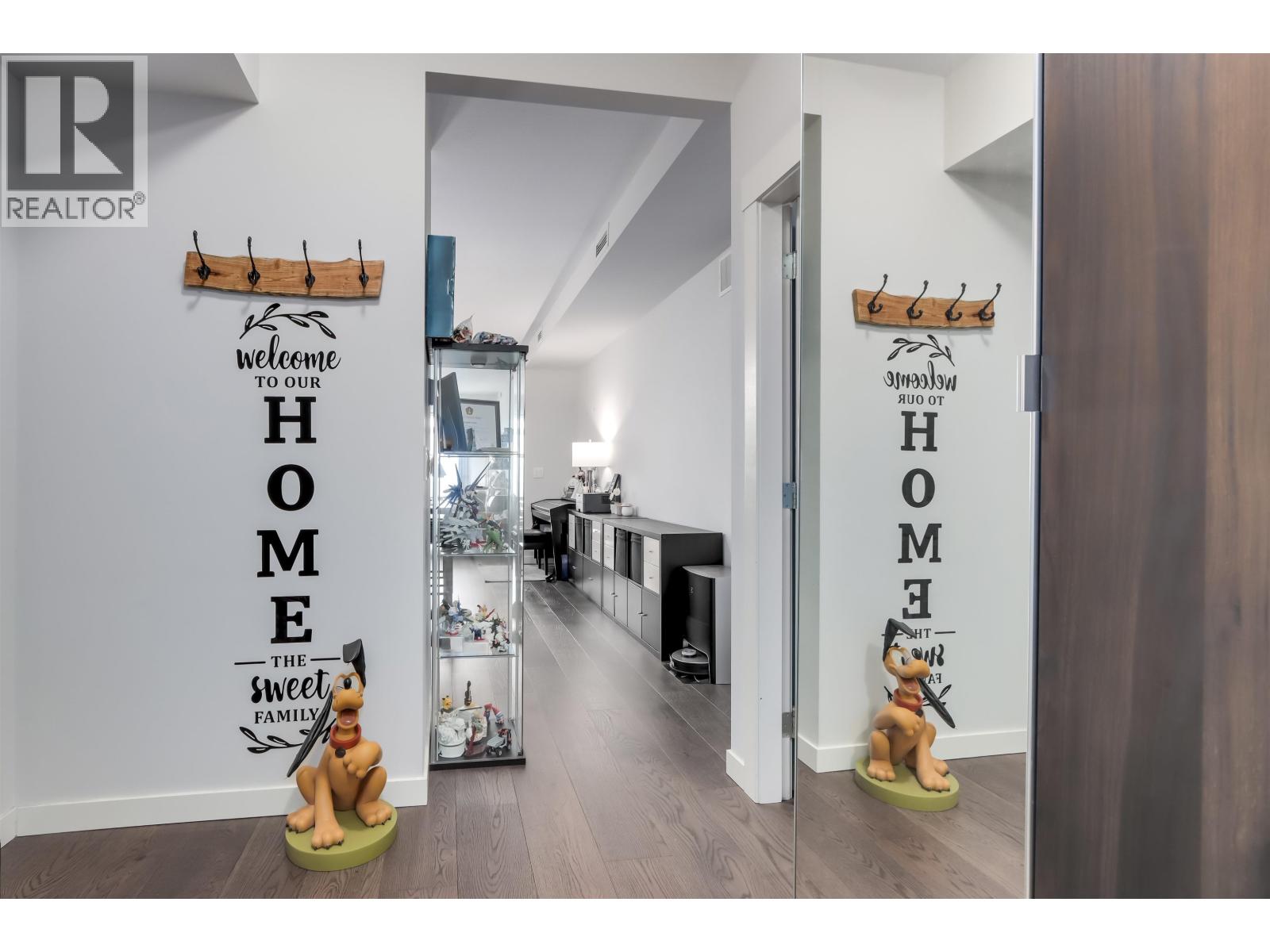 #209-6077 LONDON Road, Richmond