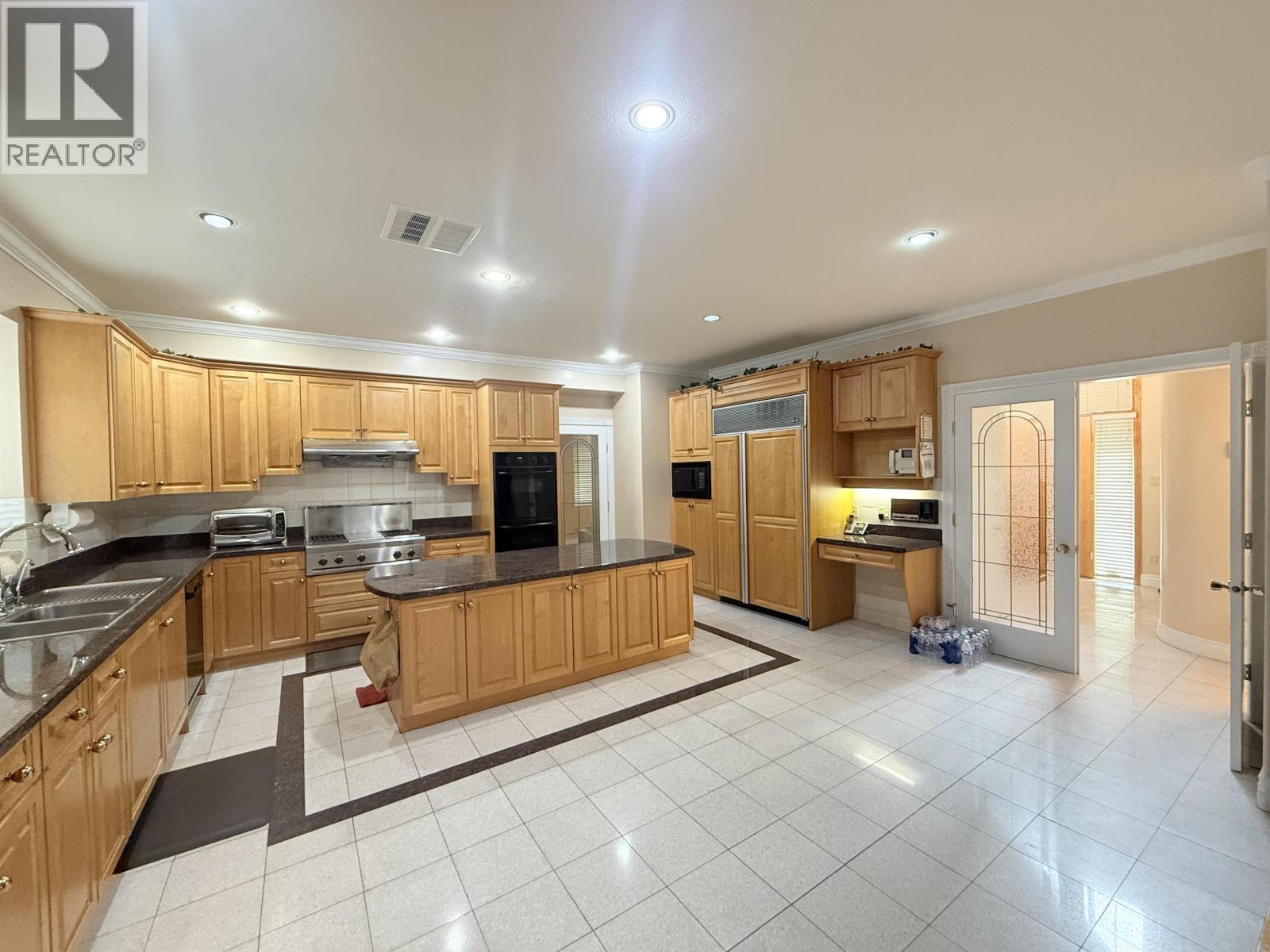 733 MACDONALD AVENUE, Burnaby