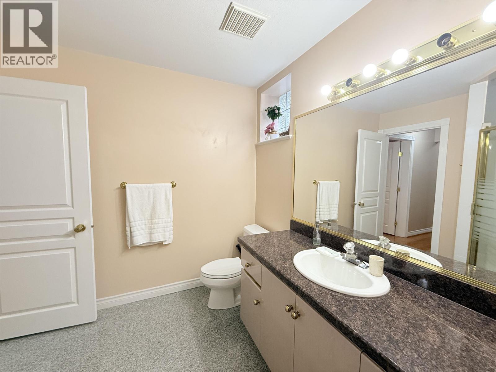 733 MACDONALD AVENUE, Burnaby